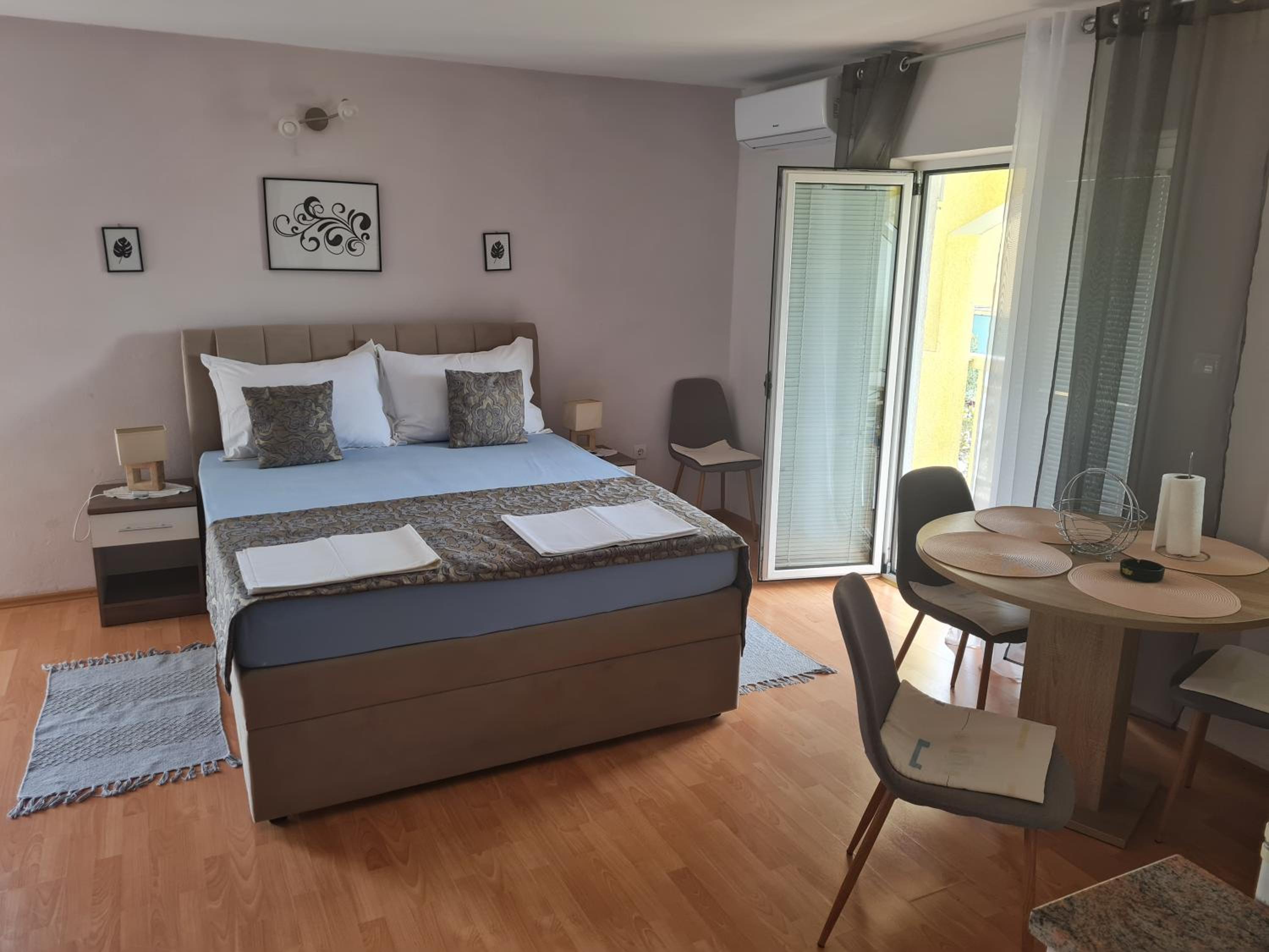Apartment - Photo 24