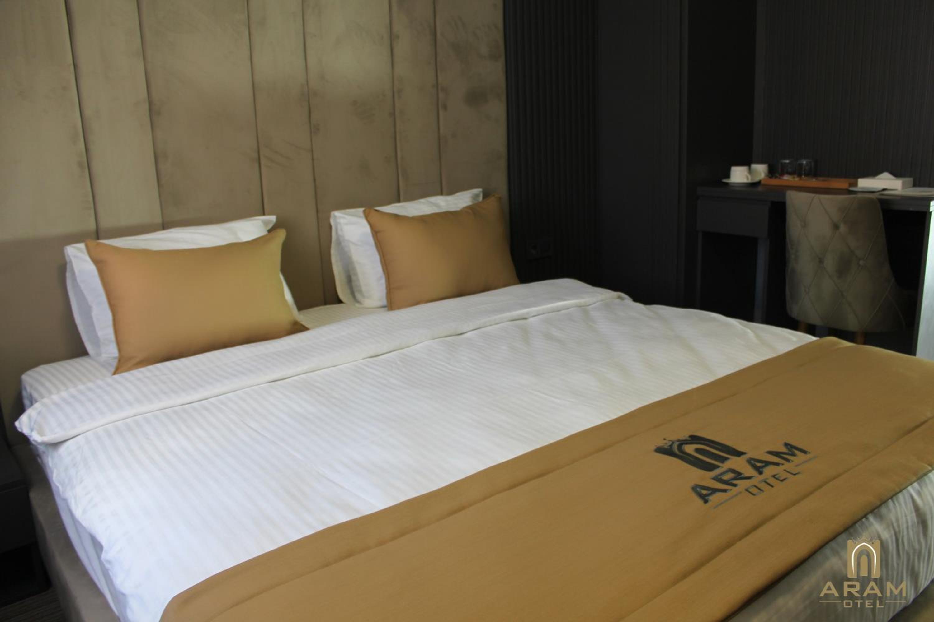 Economy Double Room photo 2