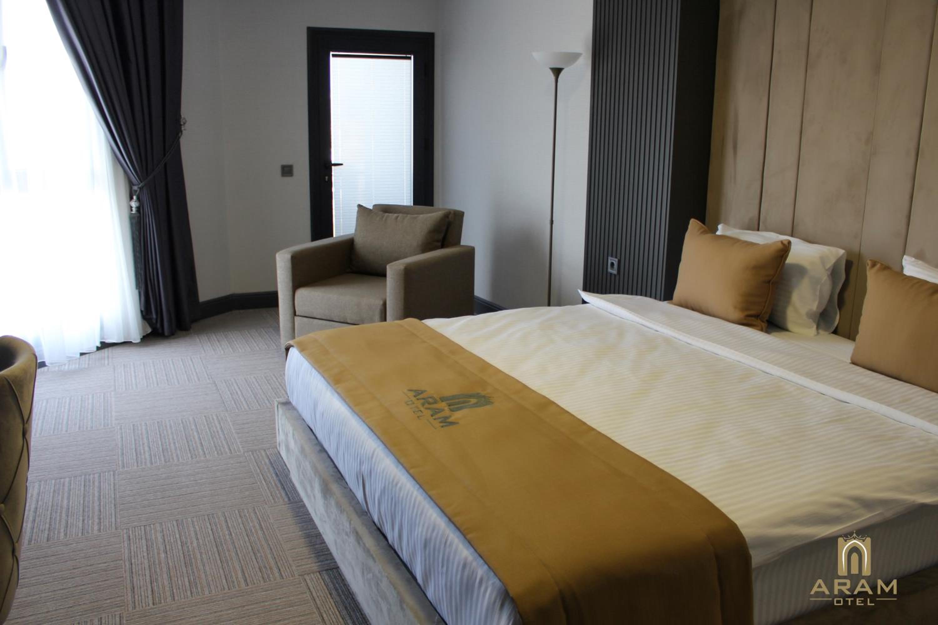 Deluxe Double Room with Sea View photo 2