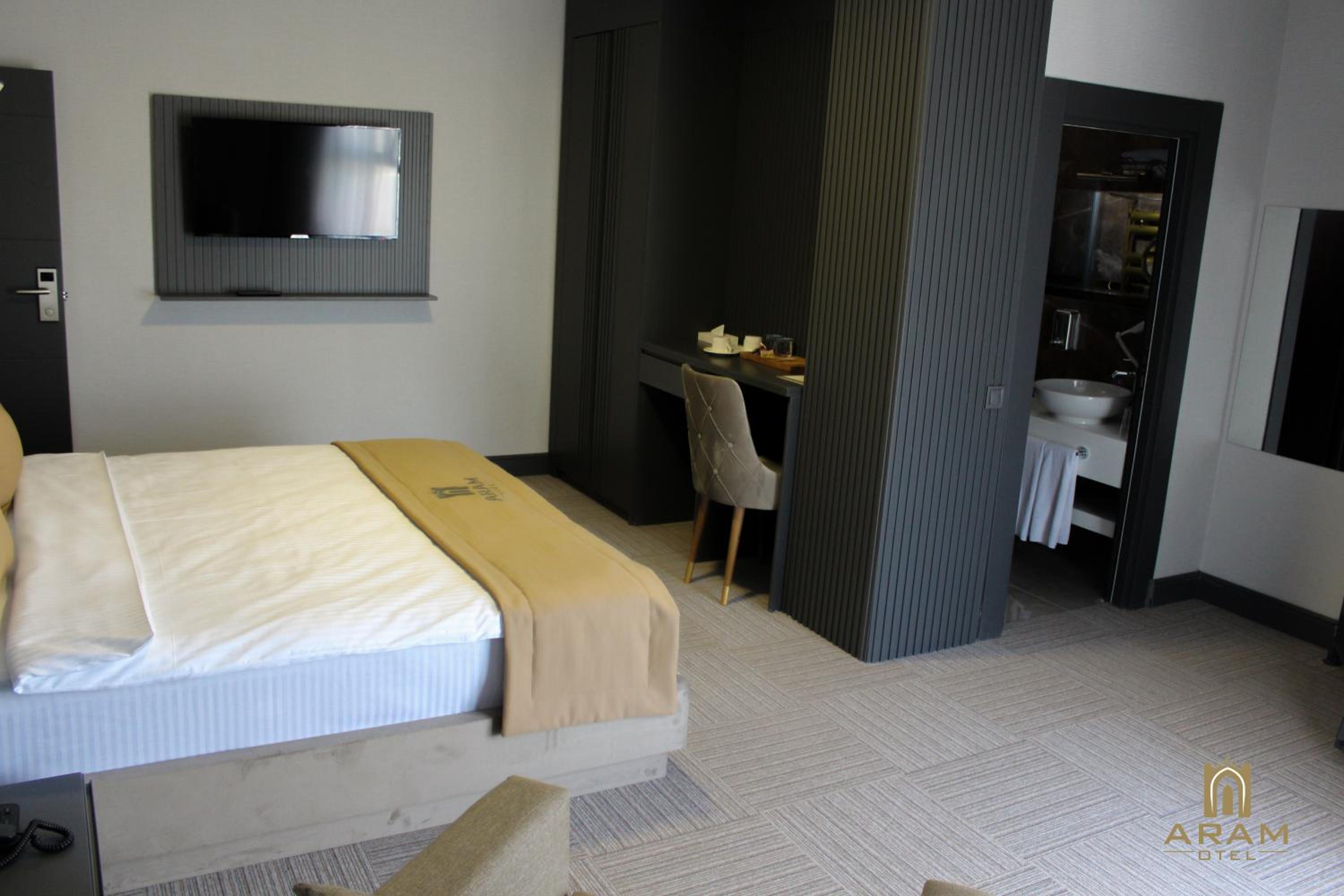 Deluxe Double Room with Sea View photo 1