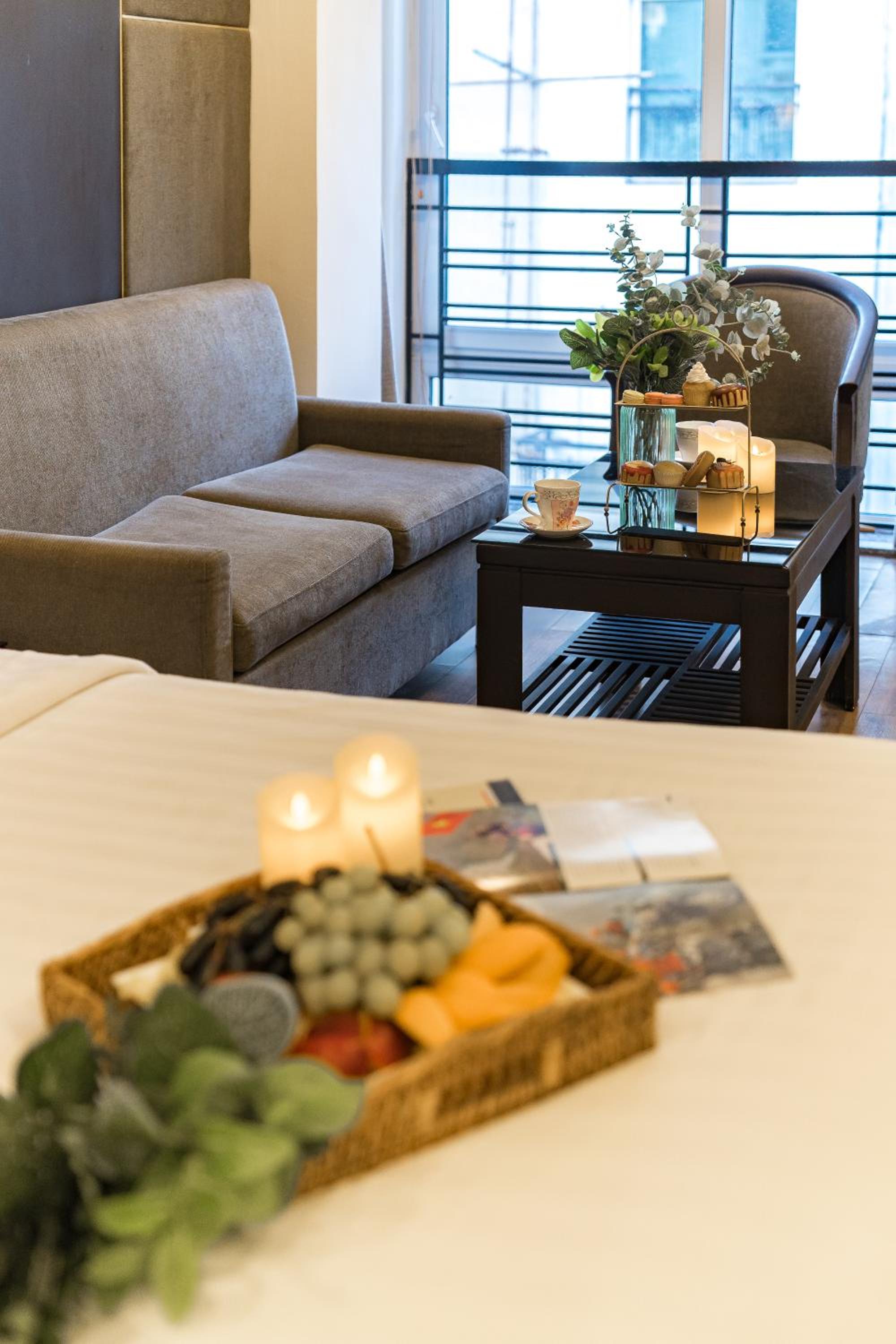 Suite with City View