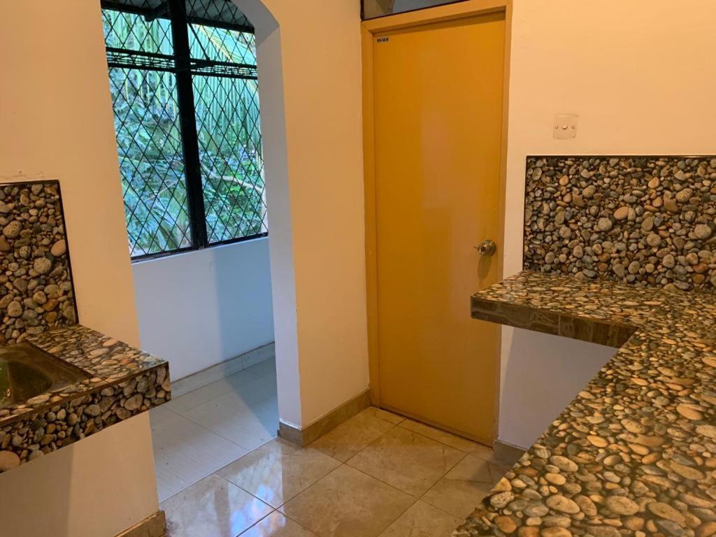 Apartment With Shared Bathroom photo 1