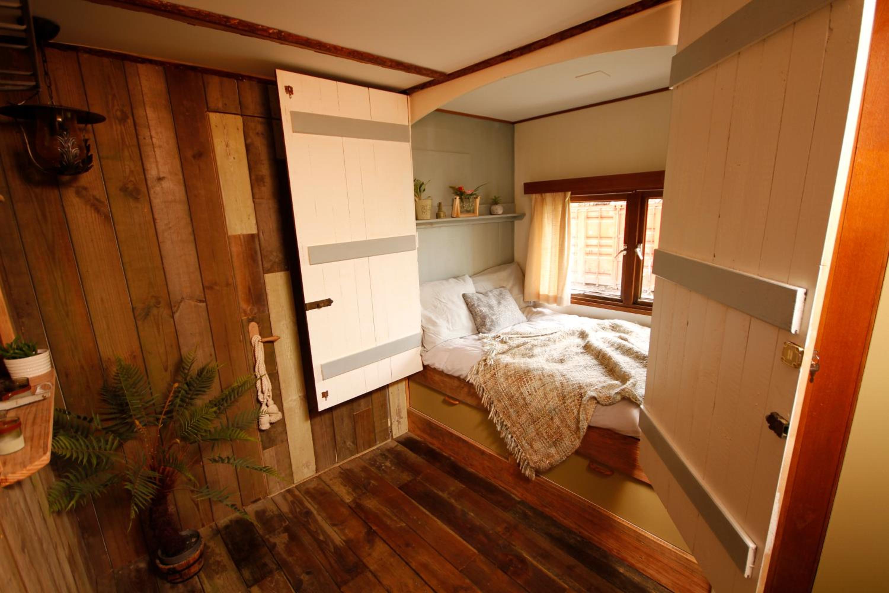 Double Room with Garden View - Photo 8