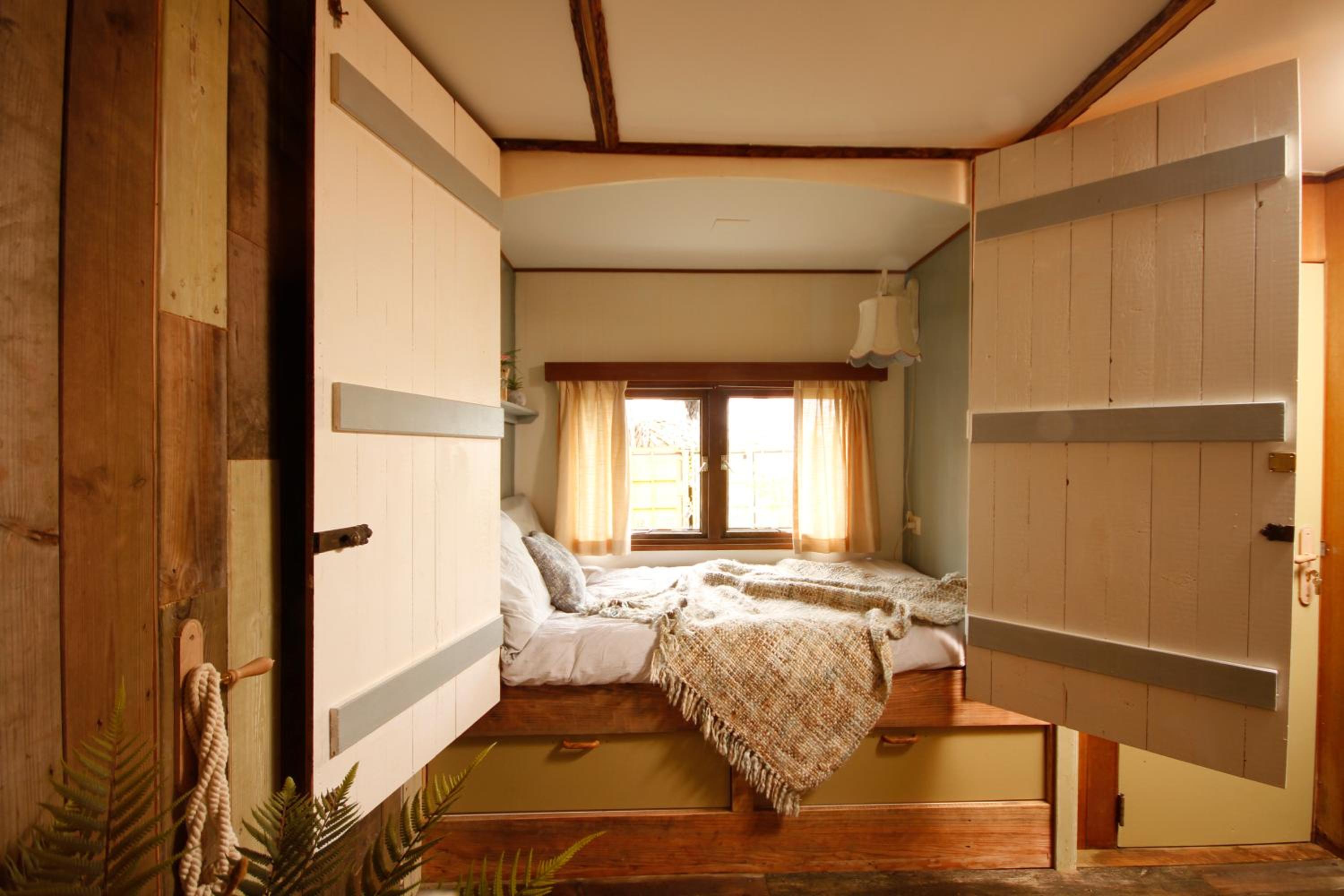 Double Room with Garden View - Photo 9