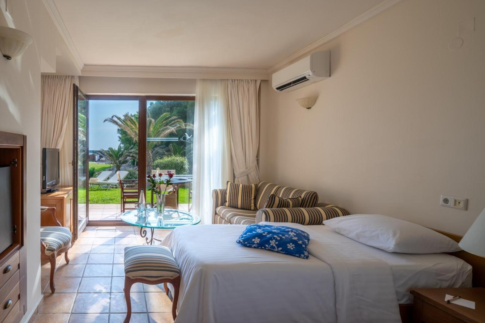 Μythica Two Bedroom Family Suite - Photo 4