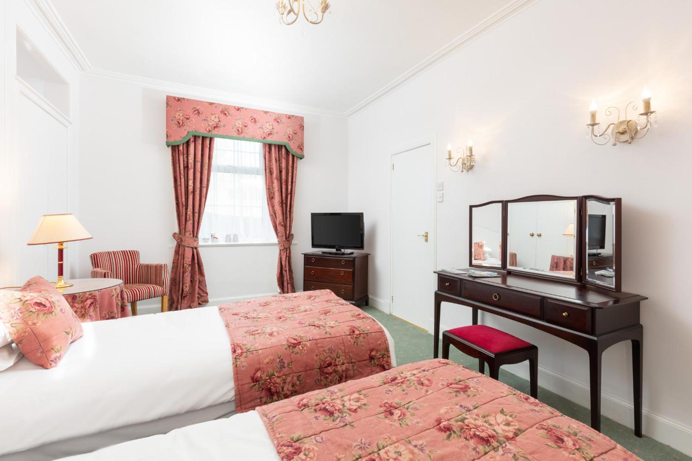 Annex Double or Twin Room photo 3
