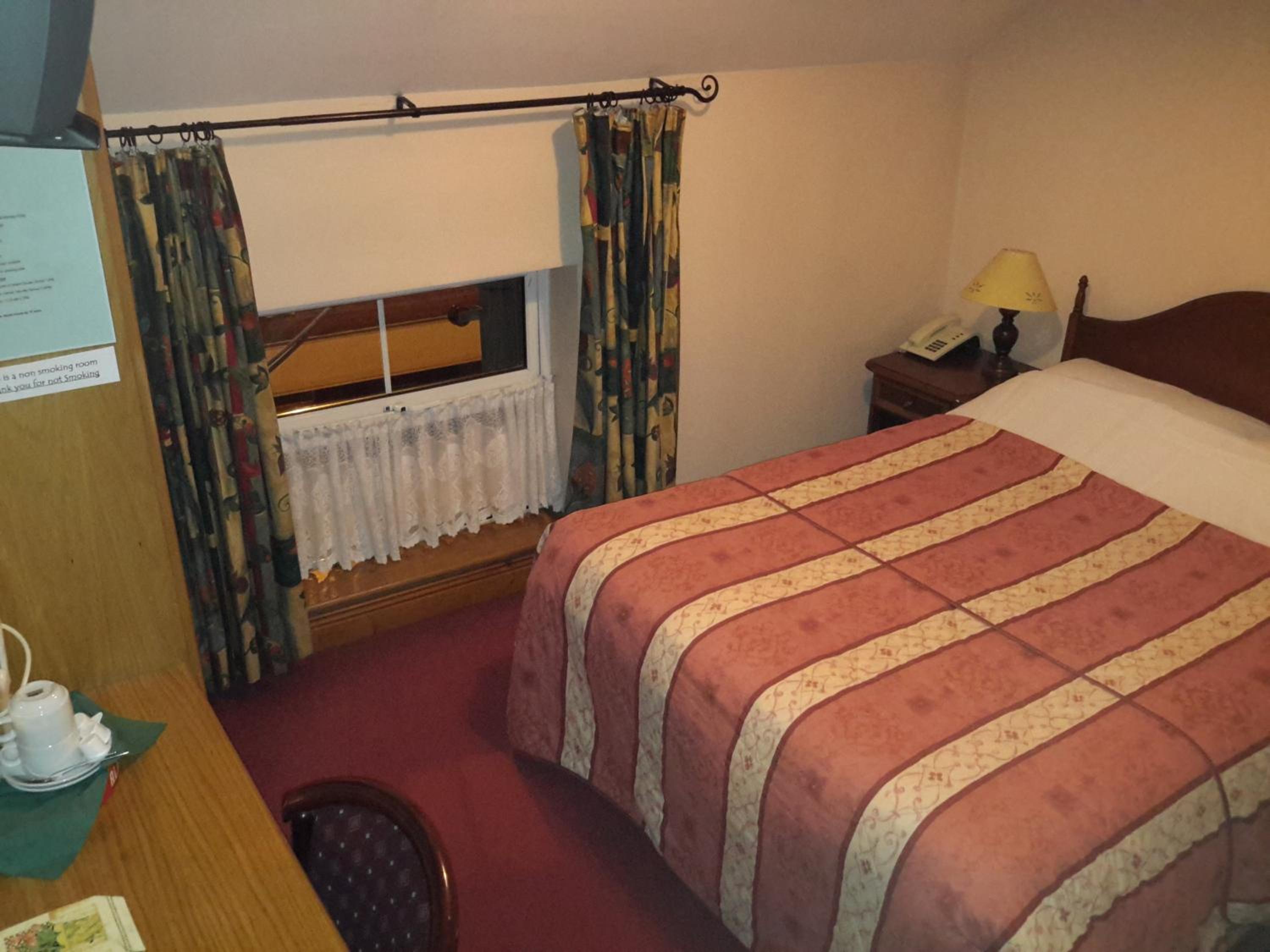 Single Room with Bathroom
