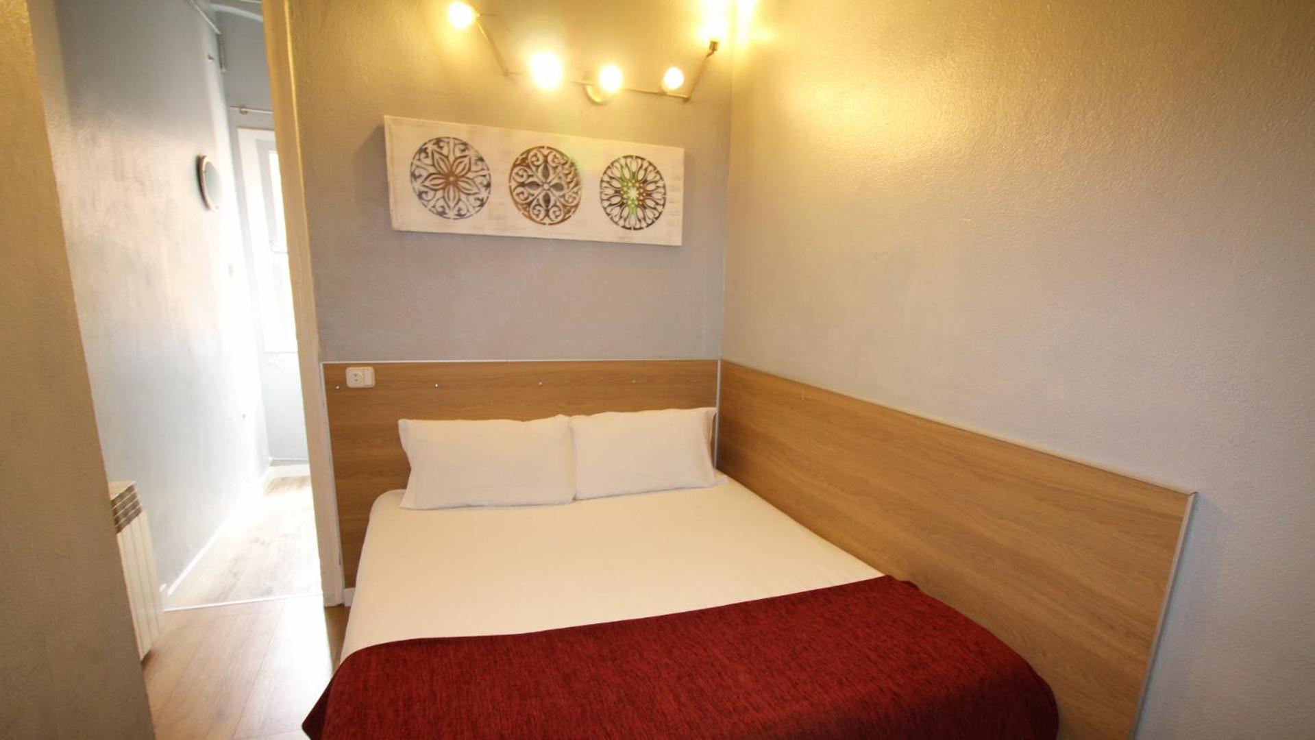 Habitación Doble con Baño Privado