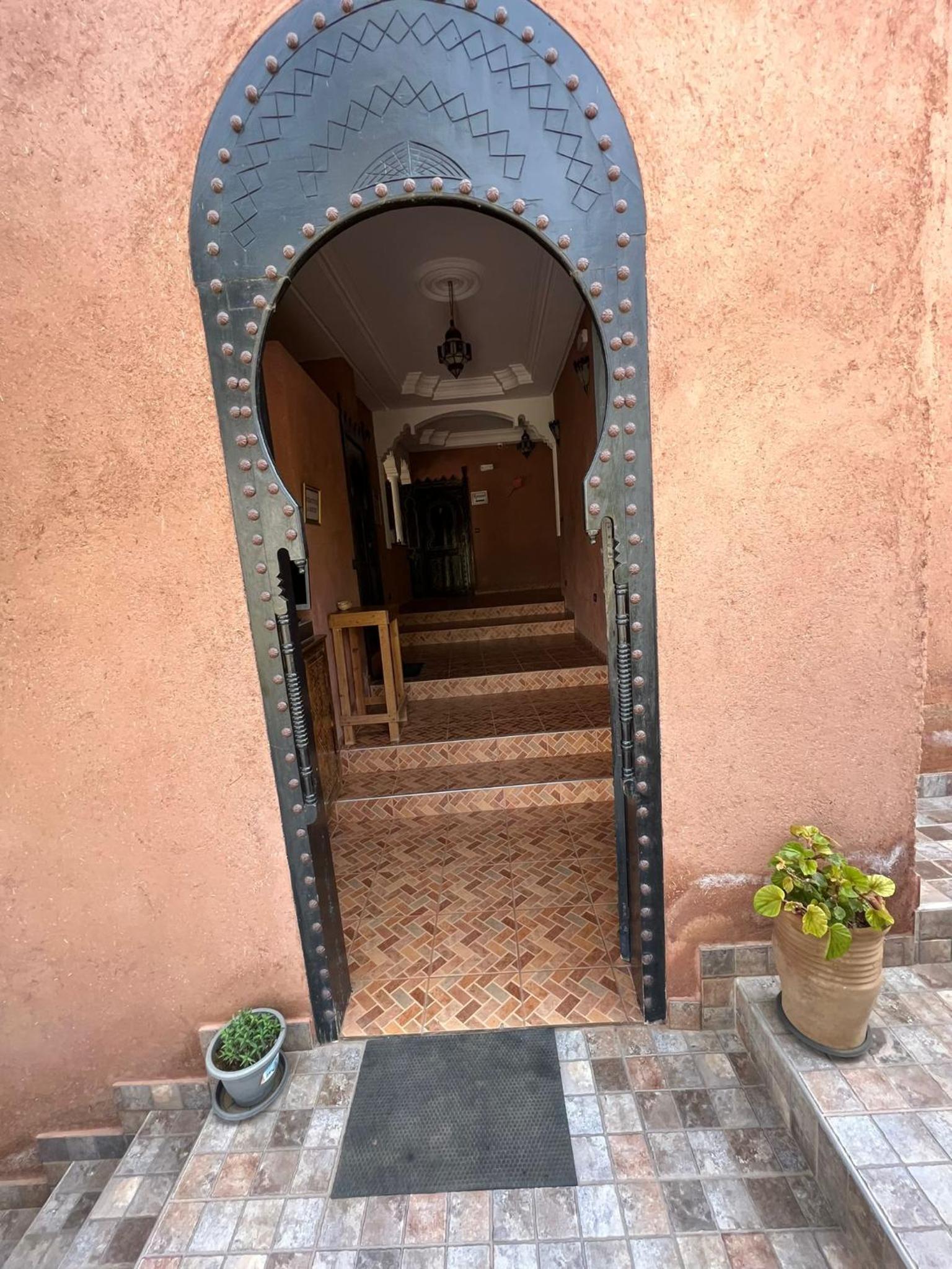 Deluxe Double Room with Shower - Photo 19