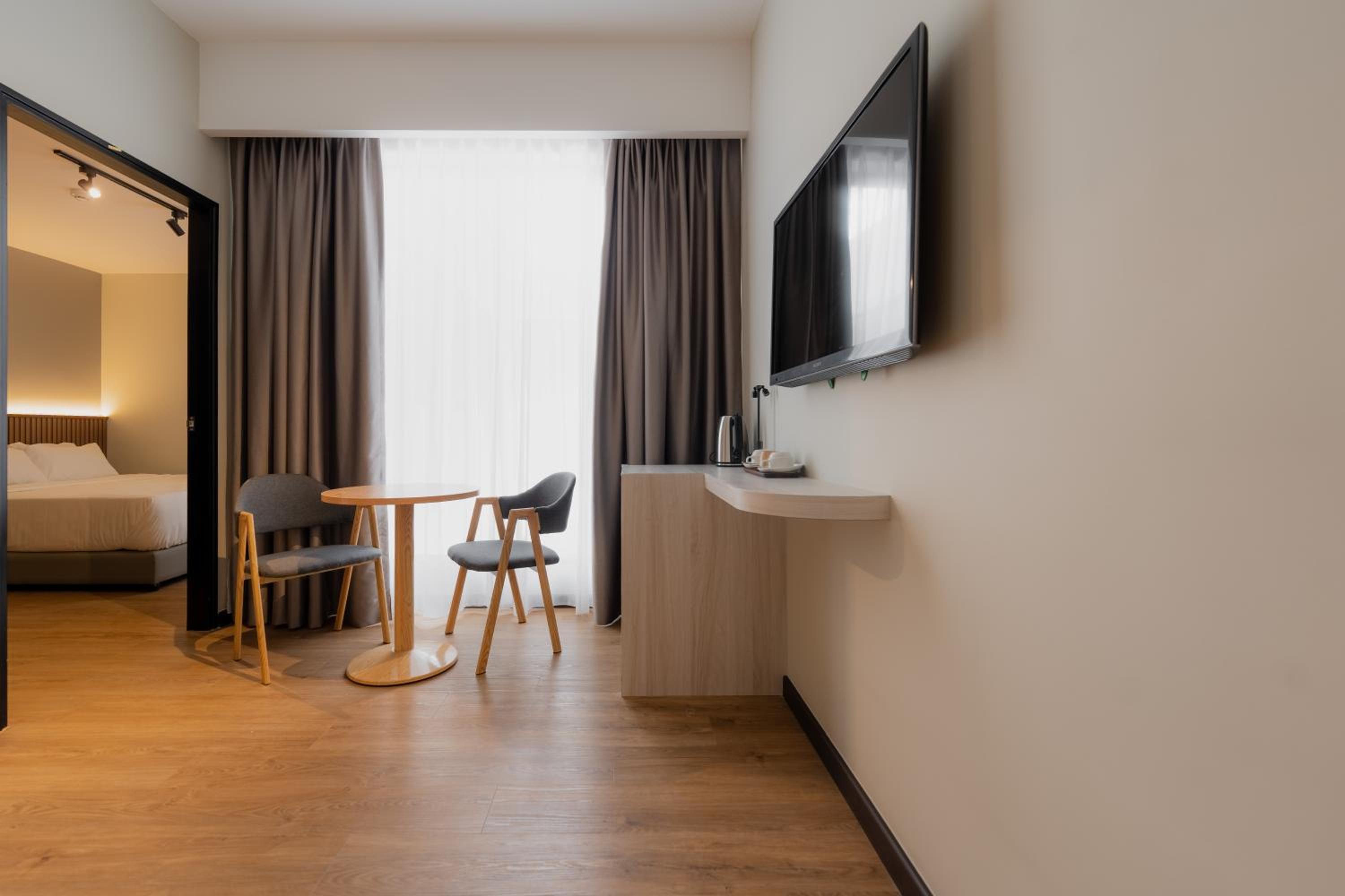 Two-Bedroom Suite - Photo 2