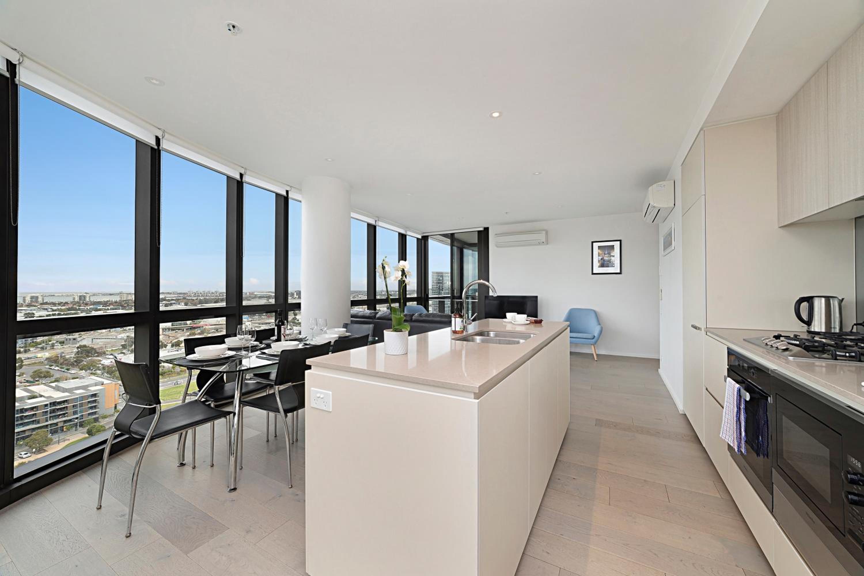Signature Sub Penthouse Collection - Photo 4