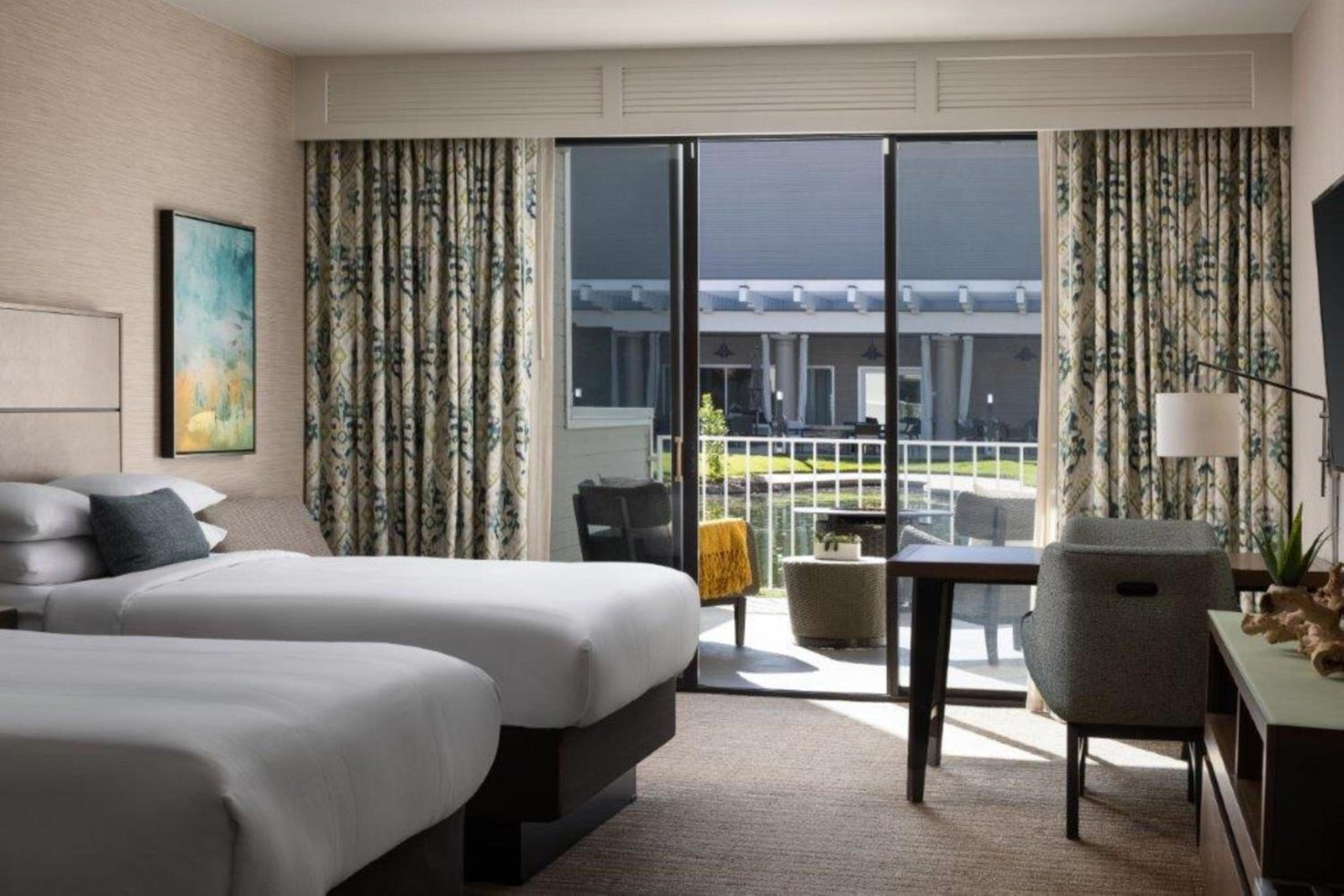 Double Room with Two Double Beds with Sofa Bed and Resort View