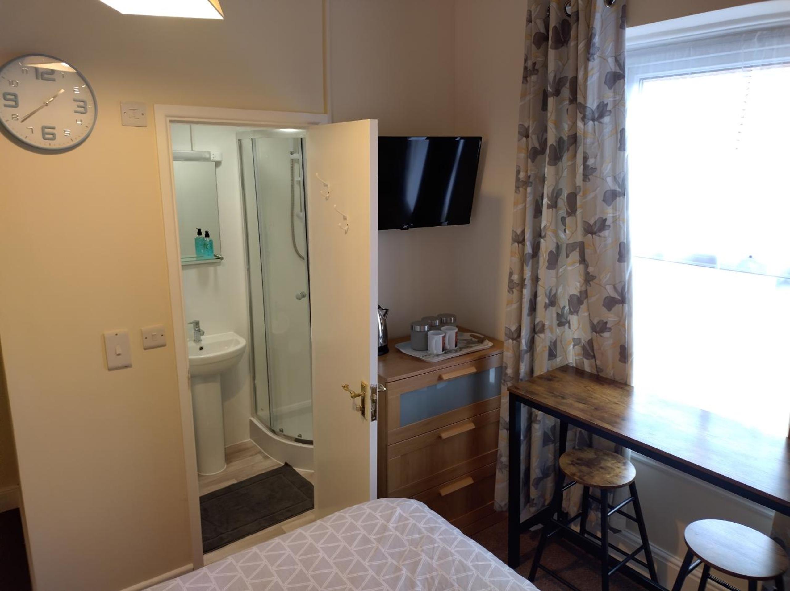 Small Double Room photo 3