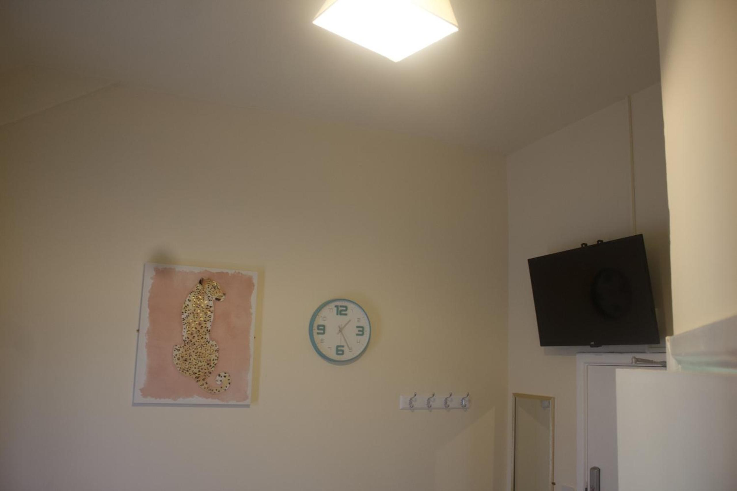 Budget Twin Room photo 3