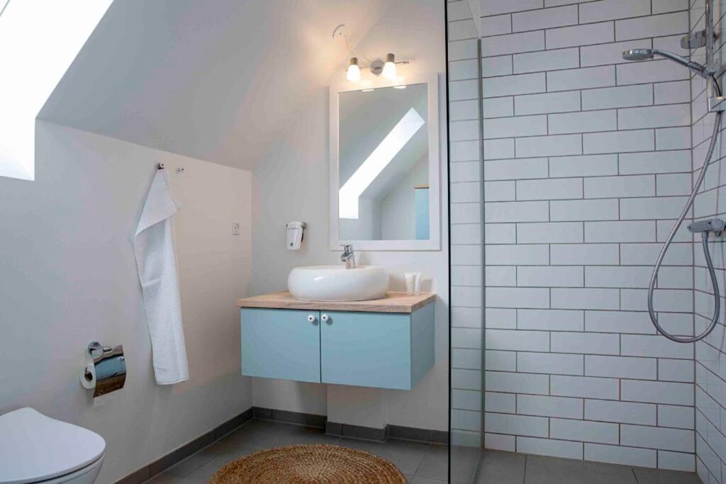 One-Bedroom House photo 2