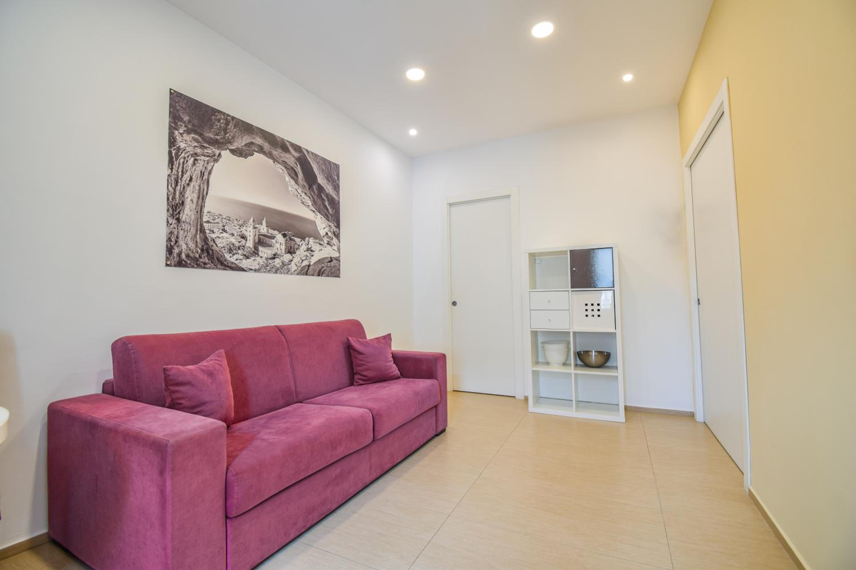 One-Bedroom Apartment (4 Adults) photo 2