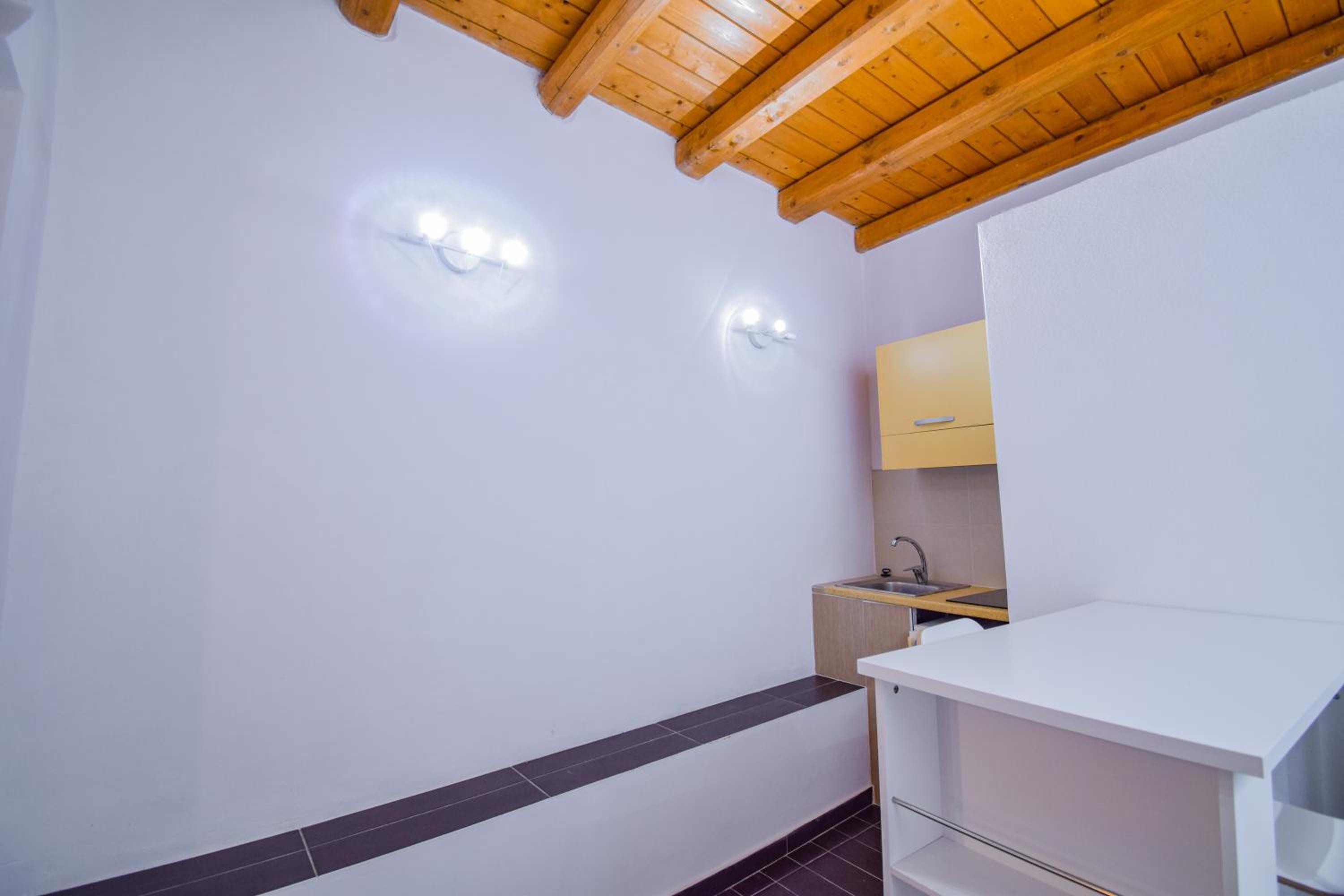 Loft - Photo 3
