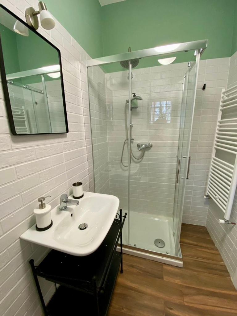 One-Bedroom House photo 3