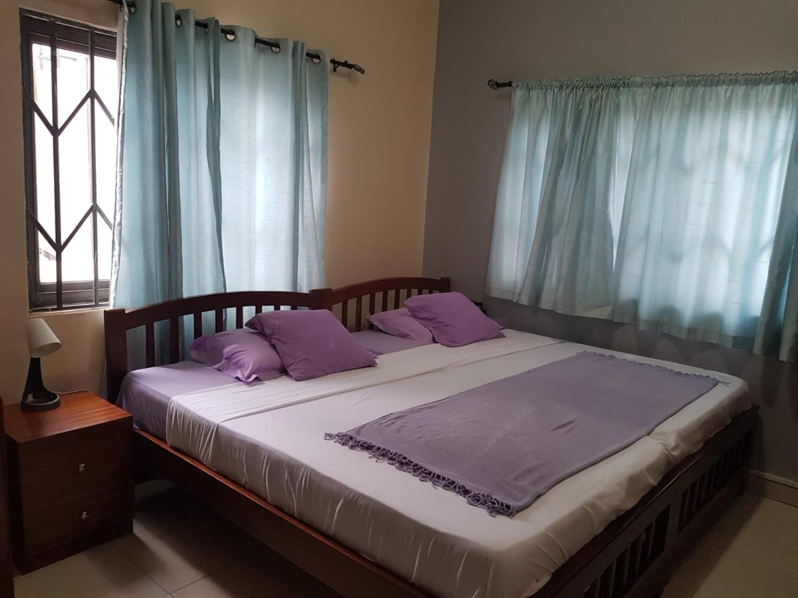 Deluxe King Room photo 2