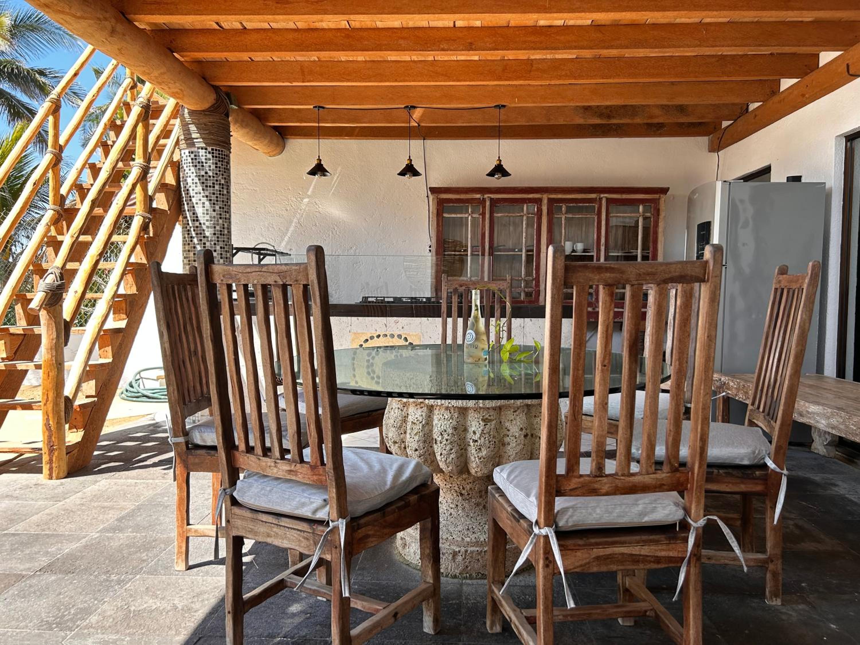 Two-Bedroom House - Photo 18