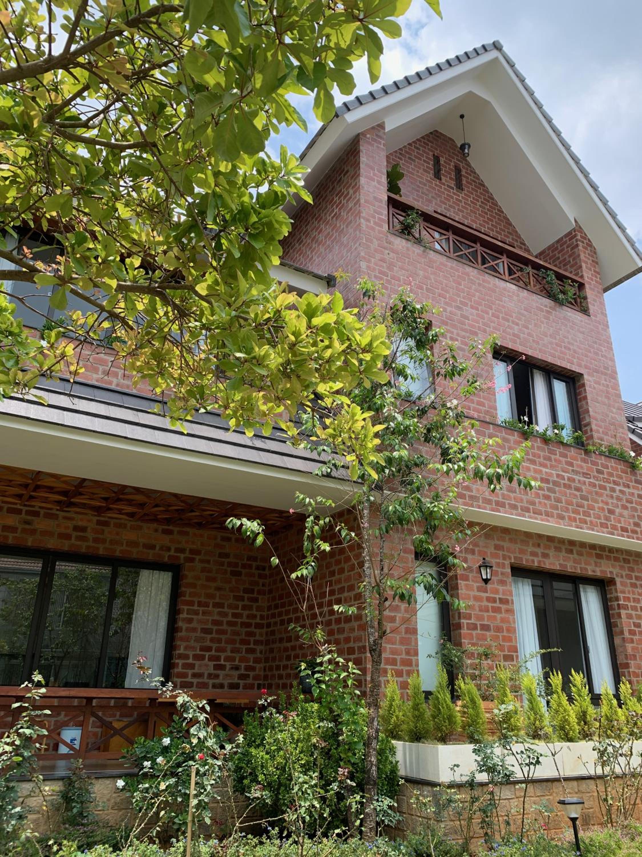 Villa with Garden View - Photo 31