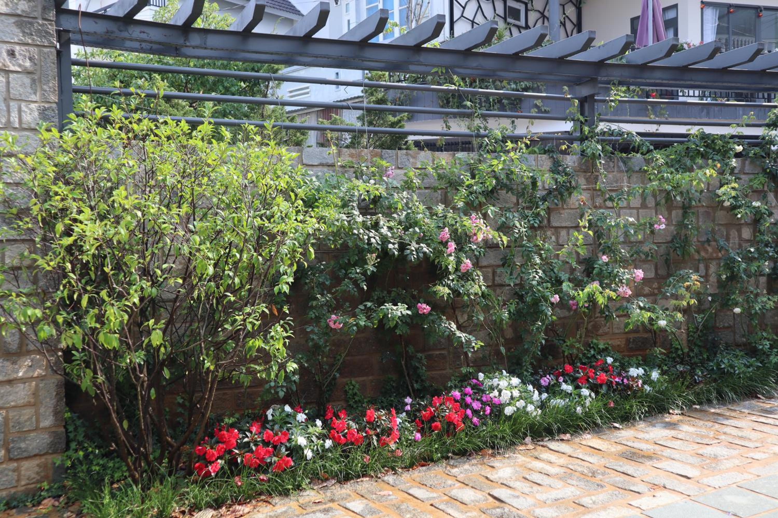 Villa with Garden View - Photo 27