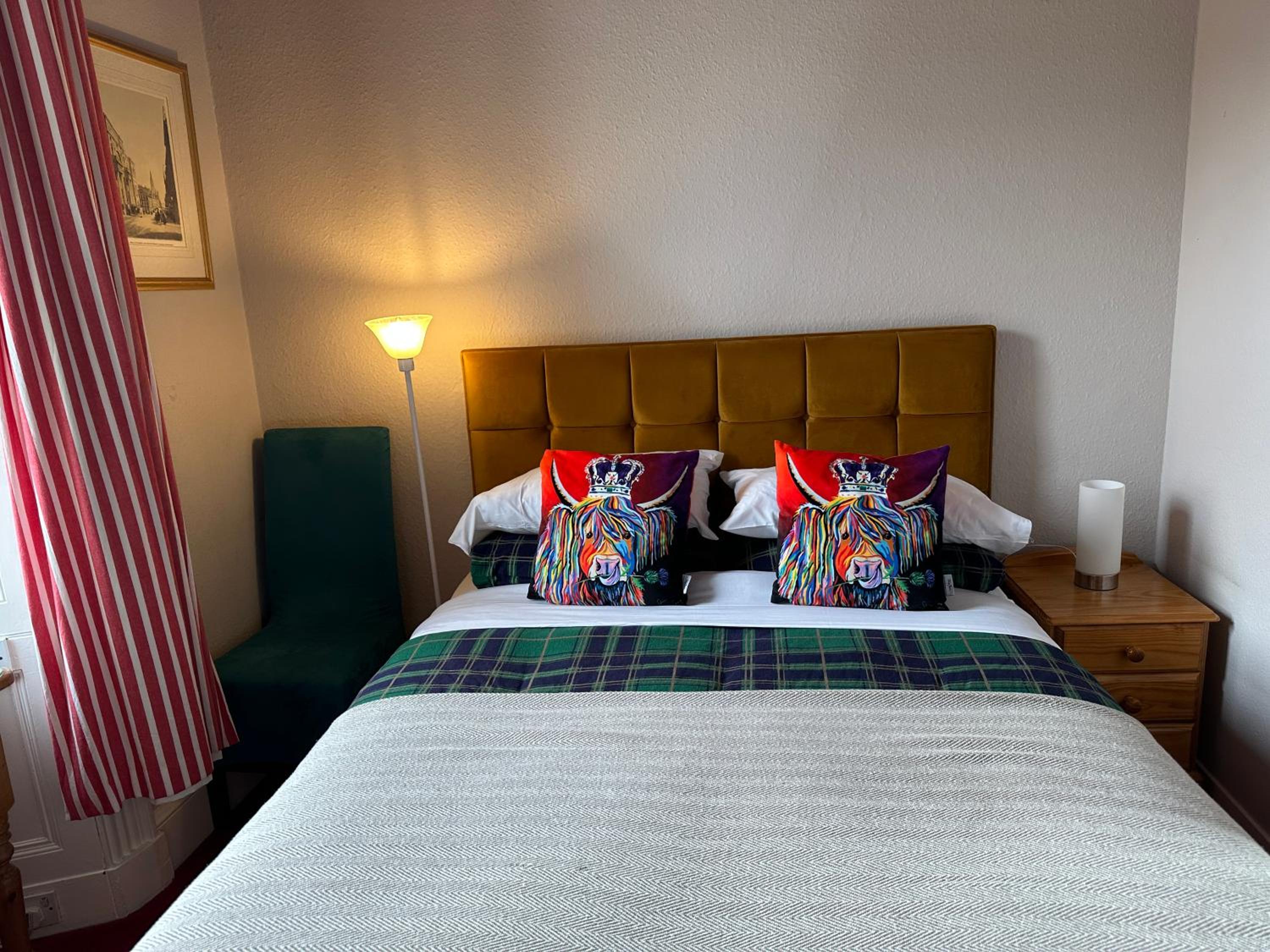 Double Room - Photo 2