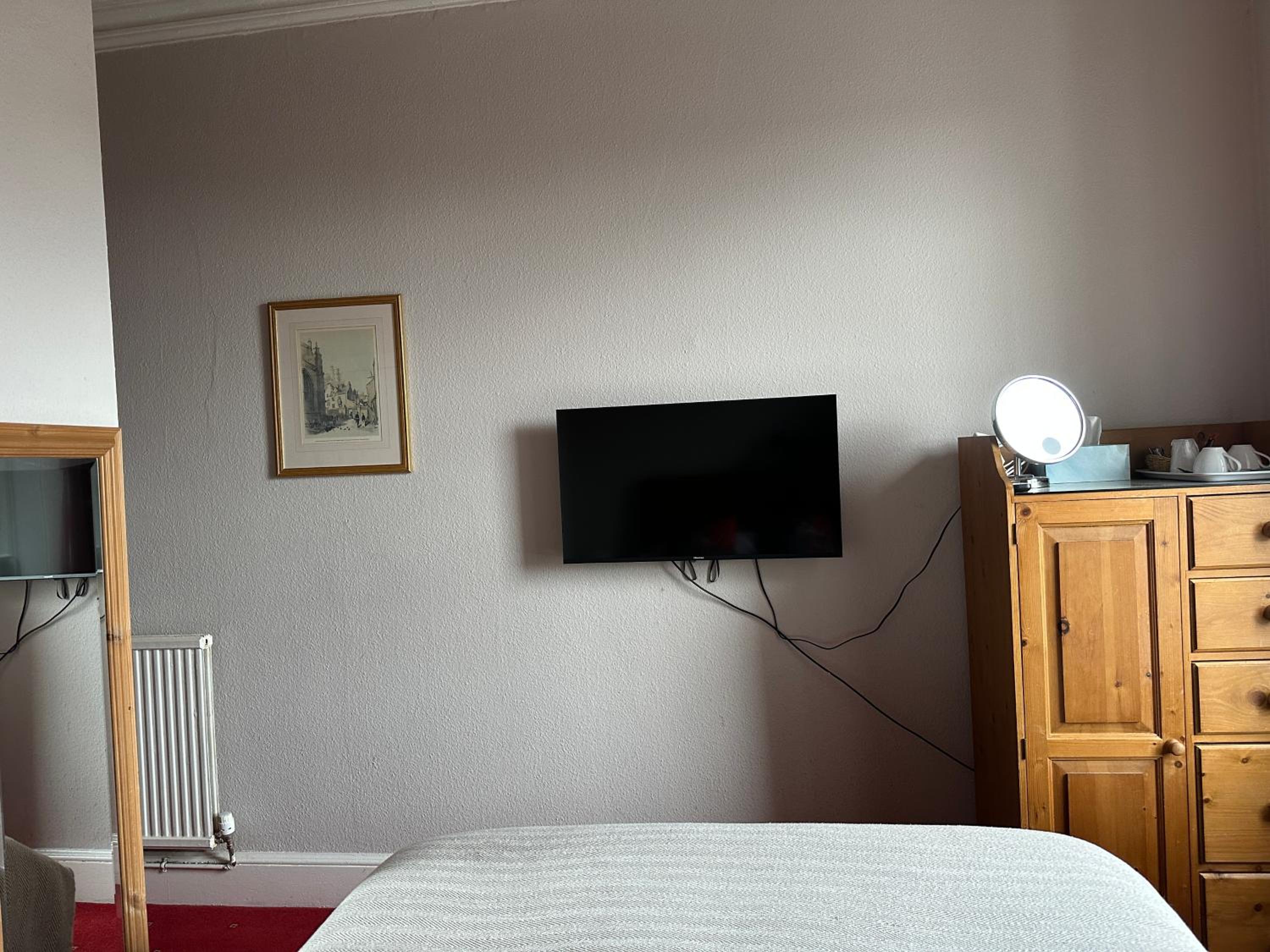 Double Room - Photo 3
