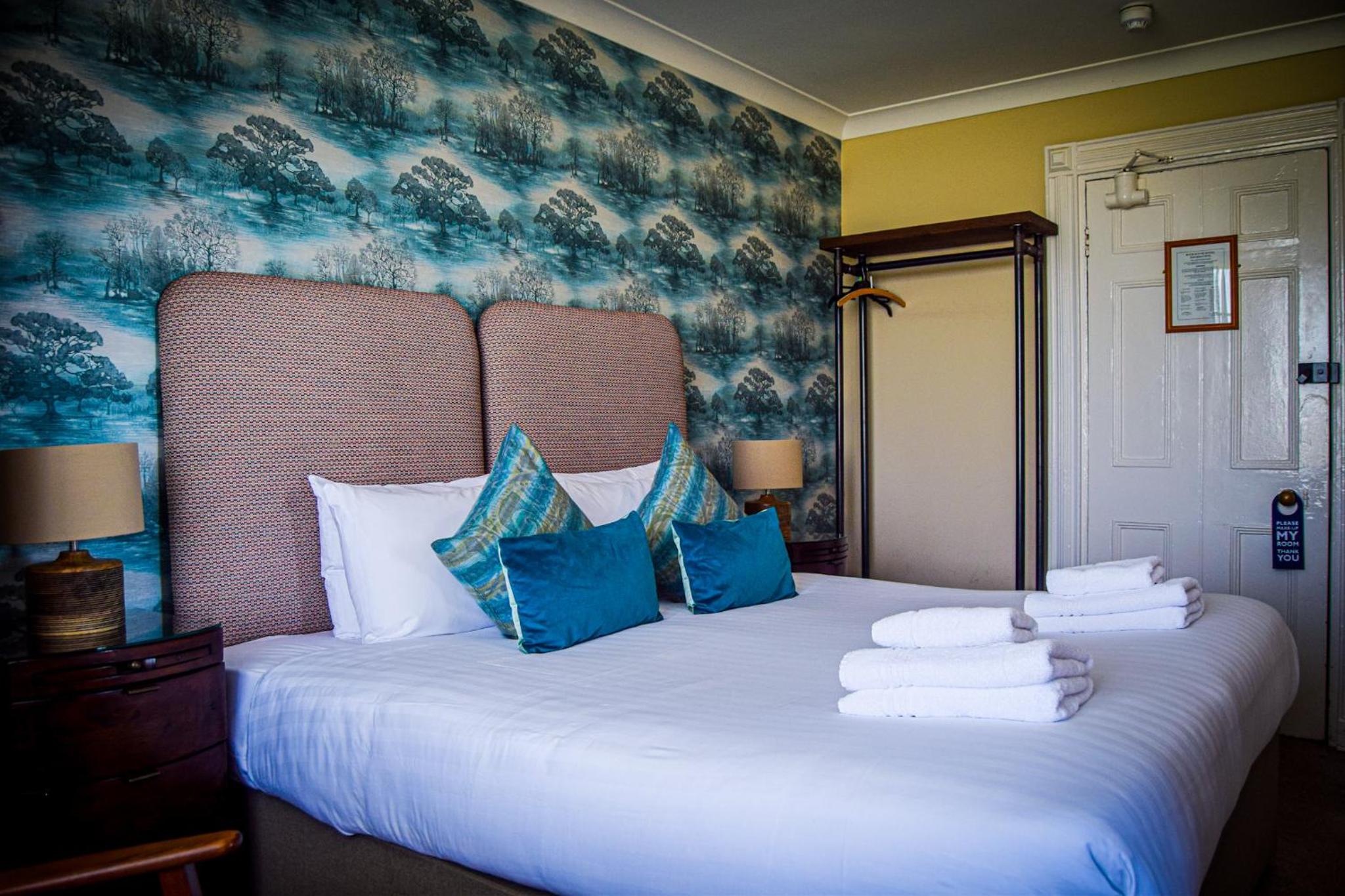 King or Twin Room Ground Floor with Sea View photo 2