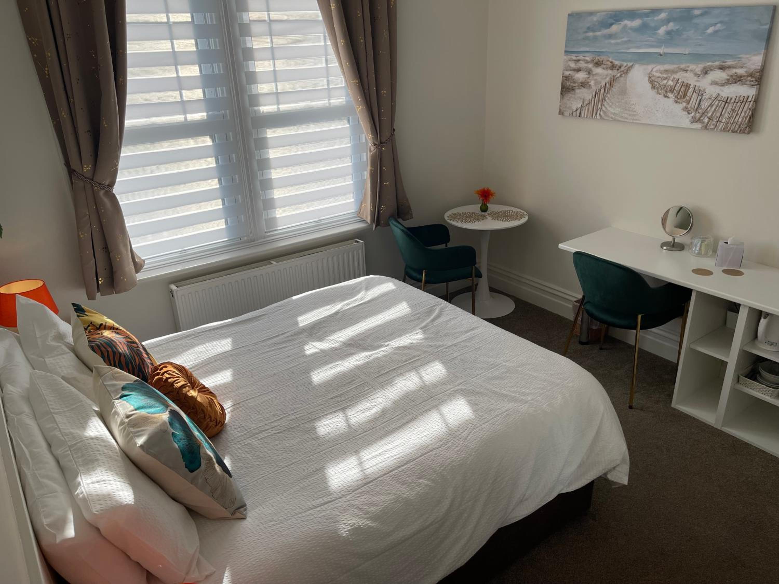 Double or Twin Room photo 3