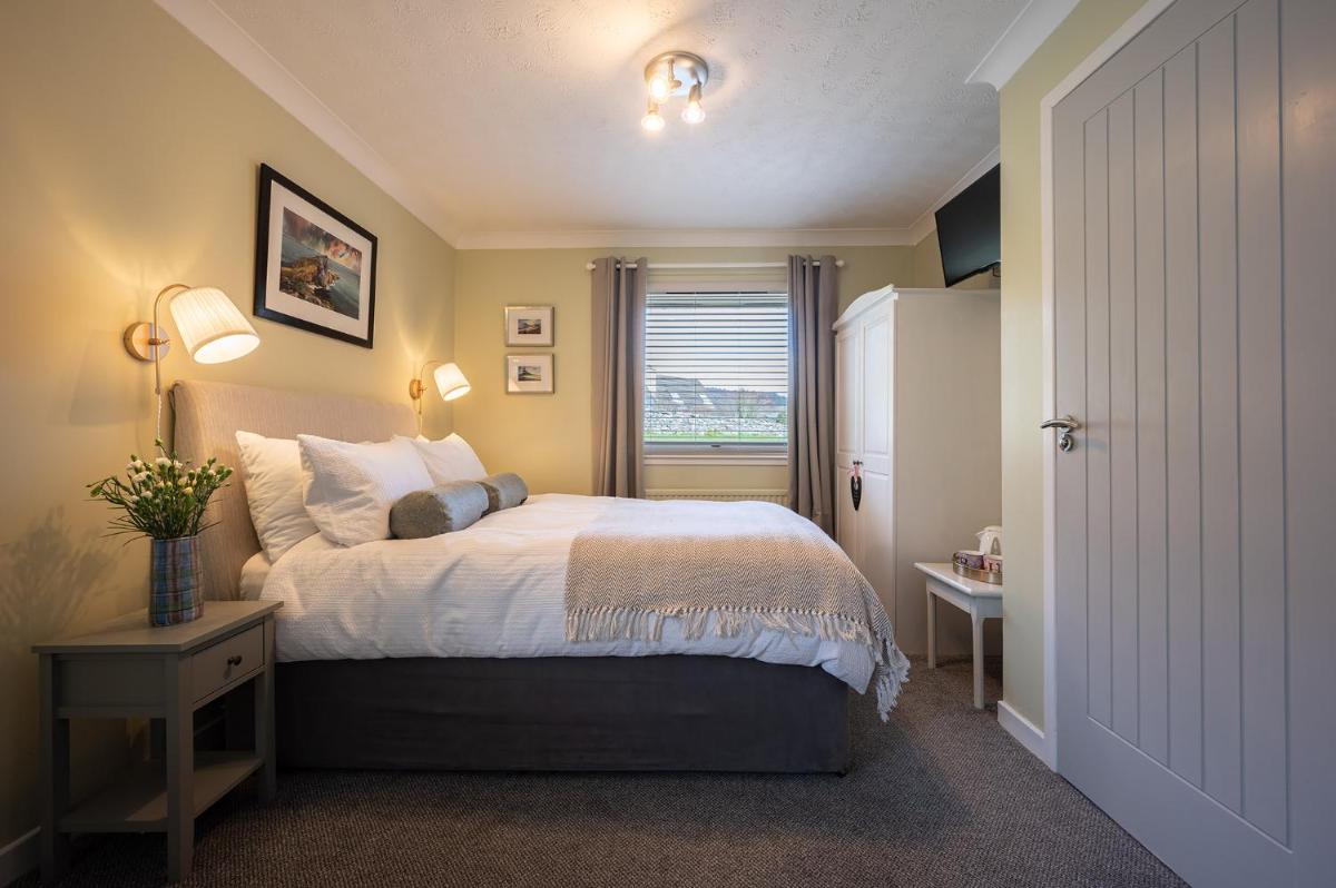 Standard Double Room photo 2