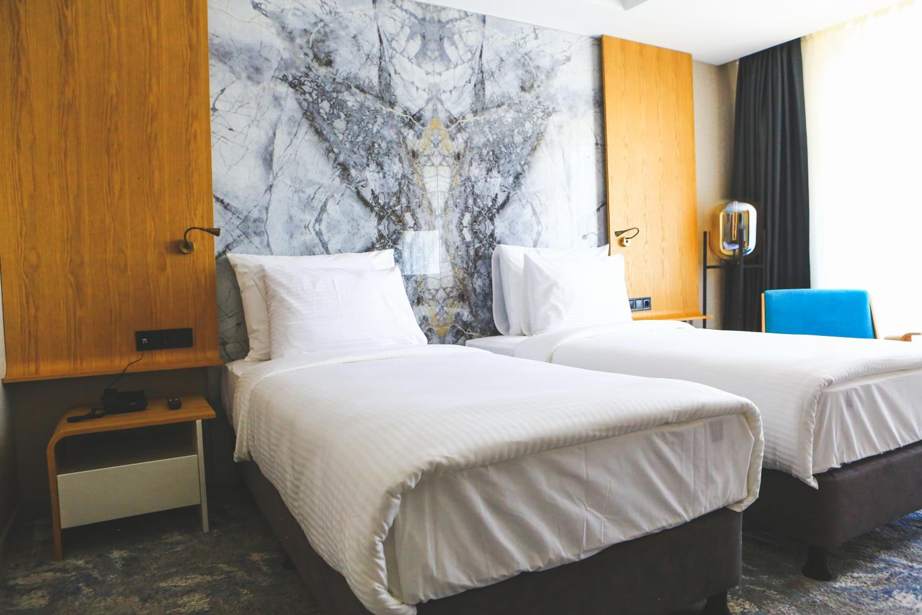Deluxe Triple Room - Photo 1
