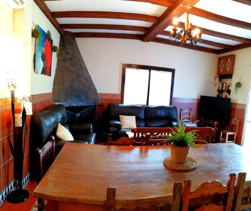 Casa de cinco habitaciones