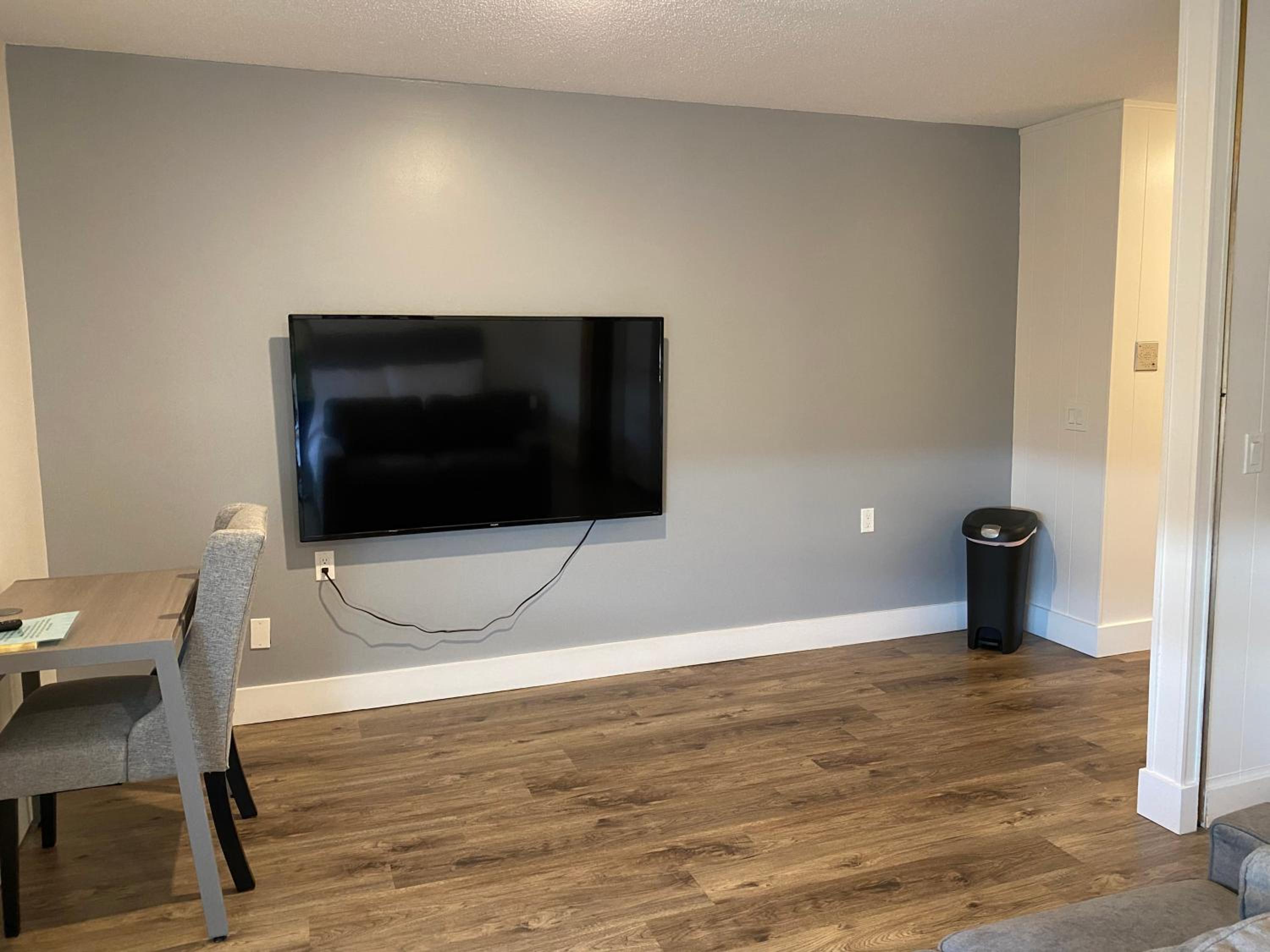 Studio Apartment photo 3