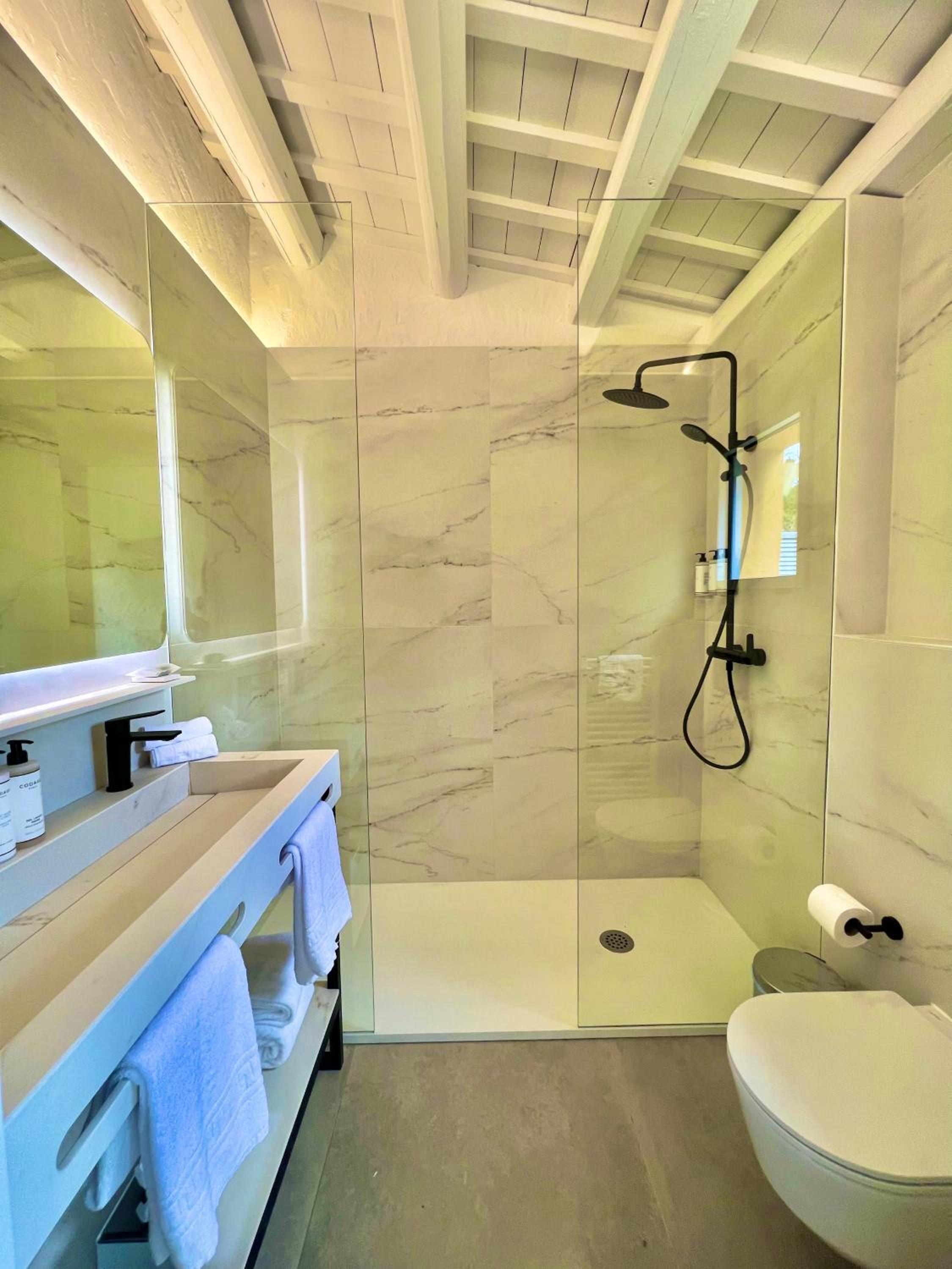 Double Room with Terrace - Photo 18