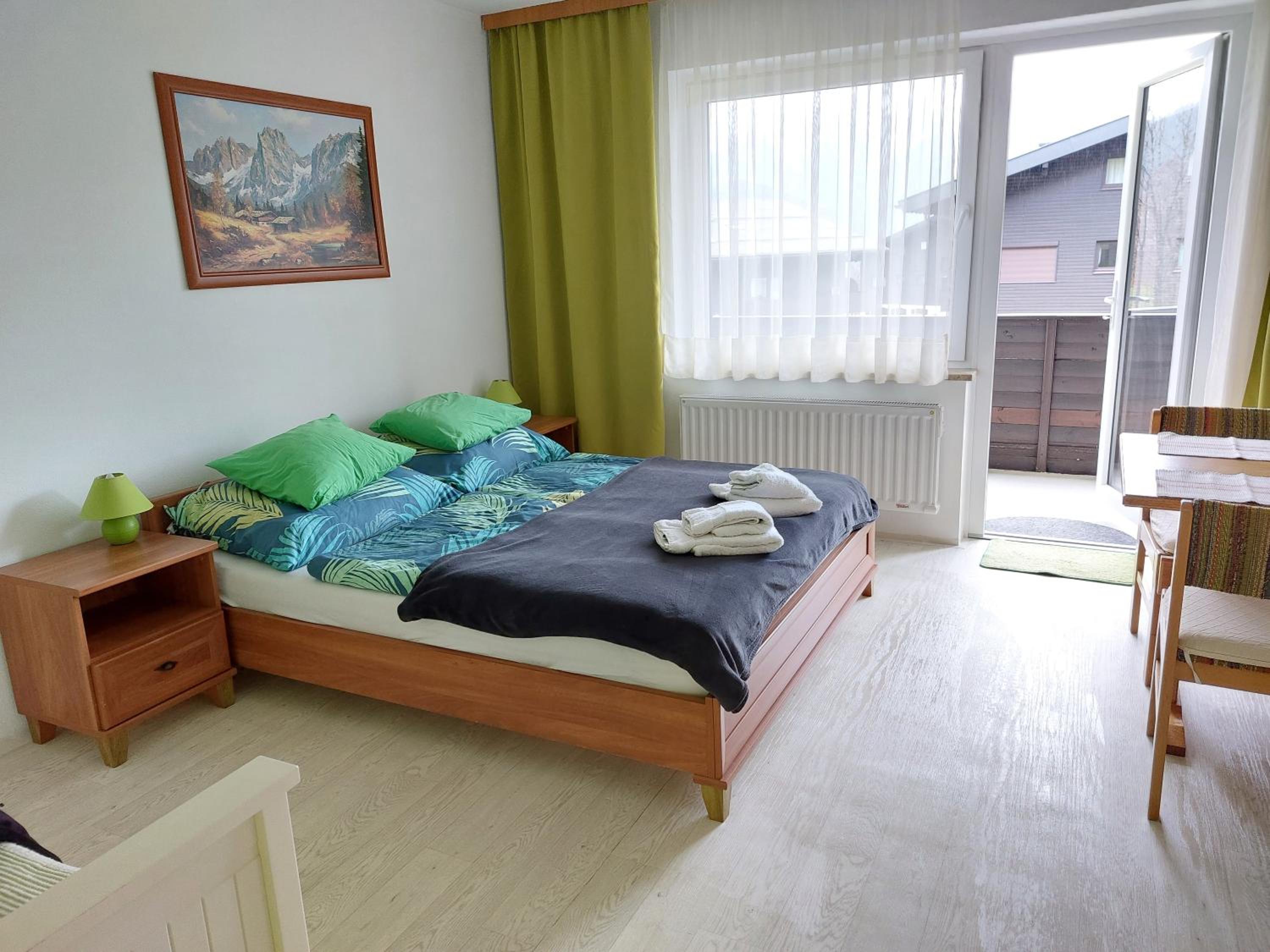 Apartment with Mountain View photo 3