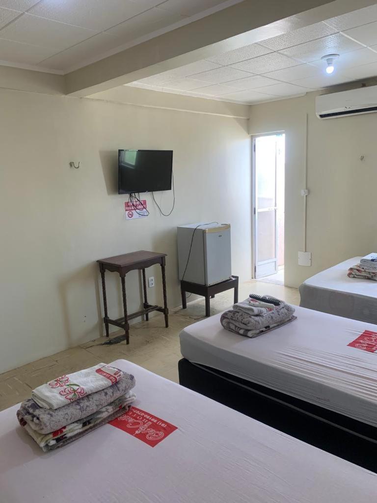 Economy Quadruple Room - Photo 6