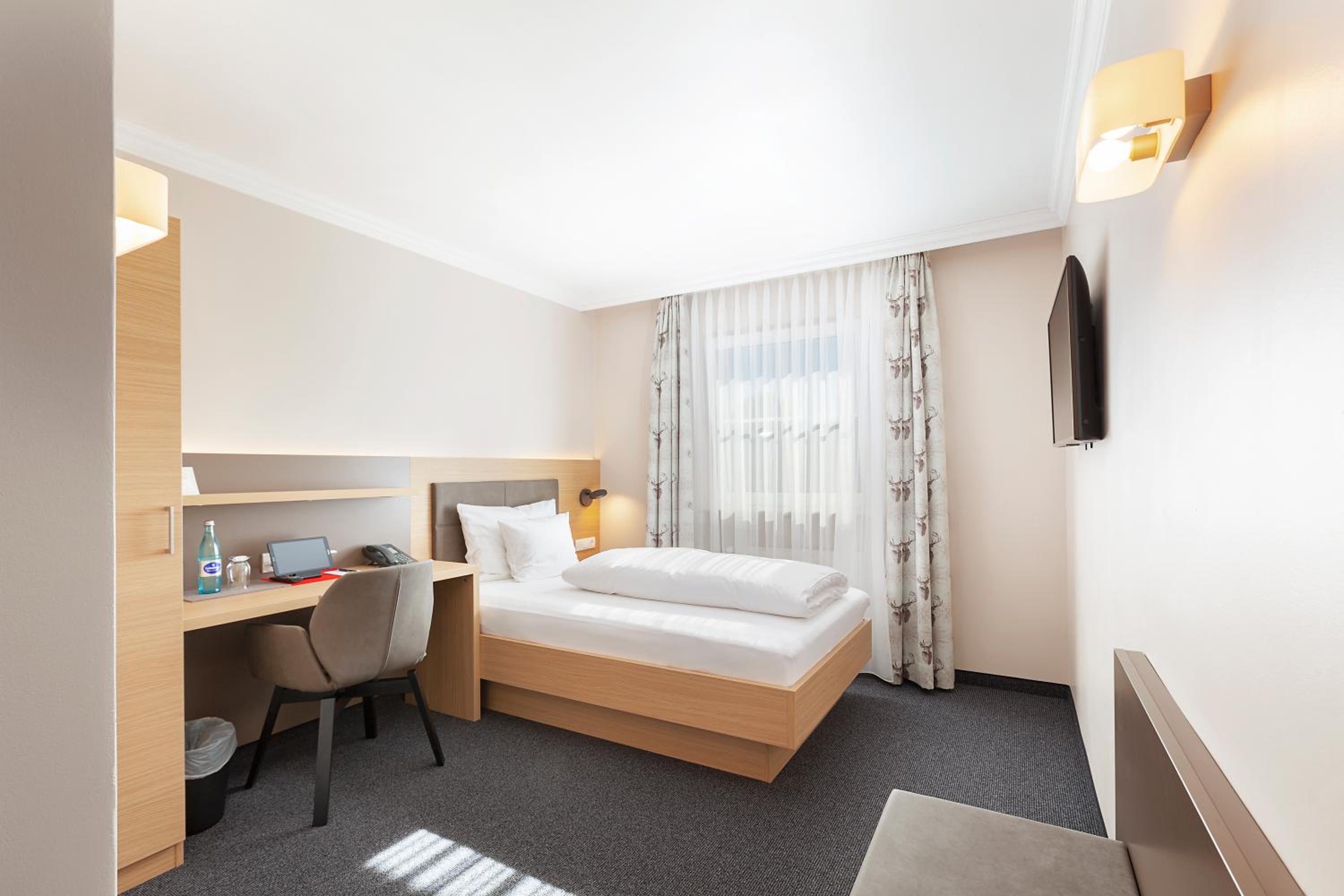 Single Room photo 3