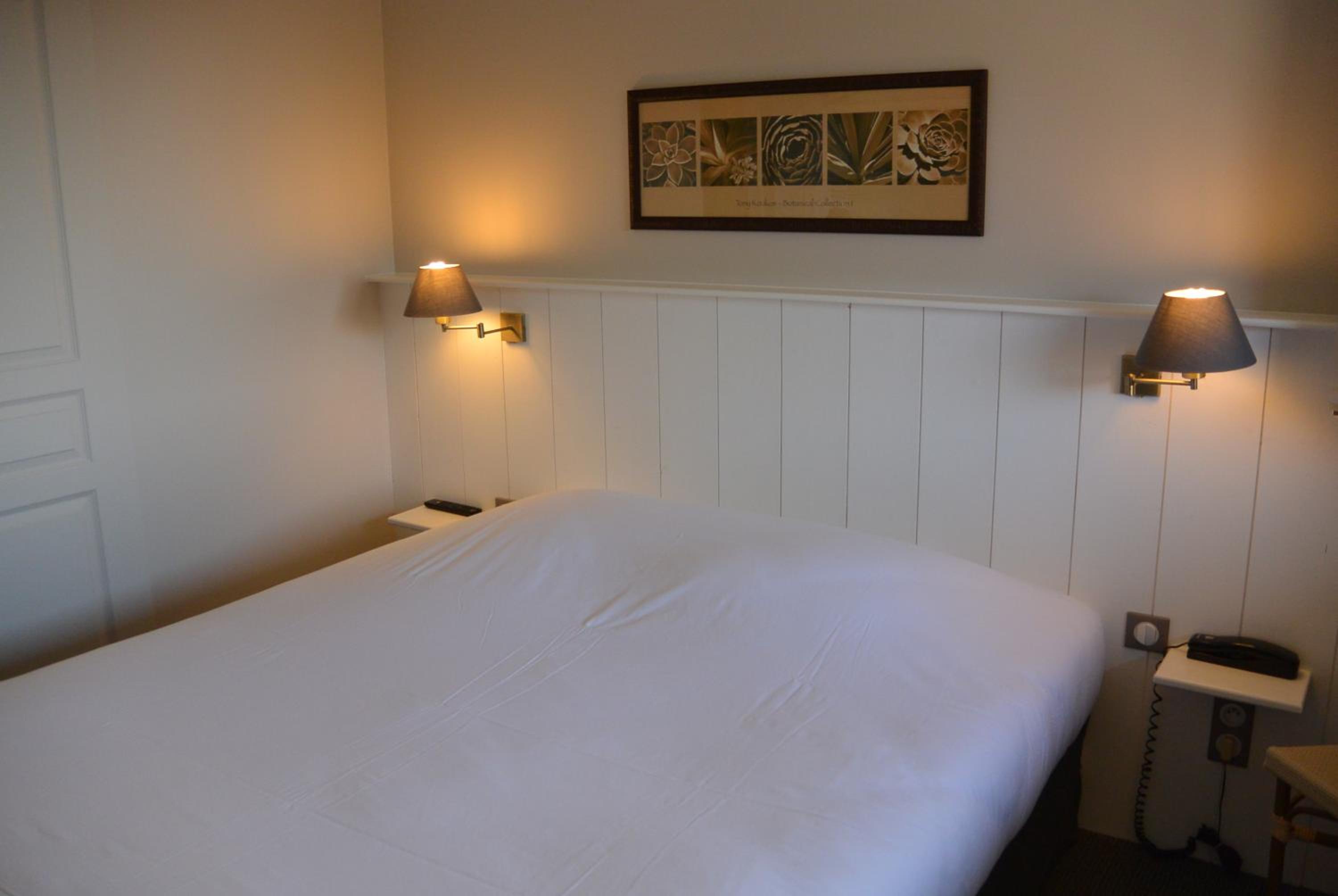 Double Room - Garden Side, photo 7