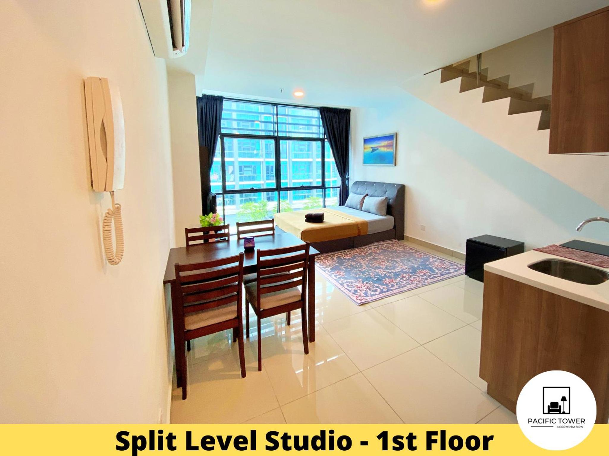 Studio - Split Level photo 2
