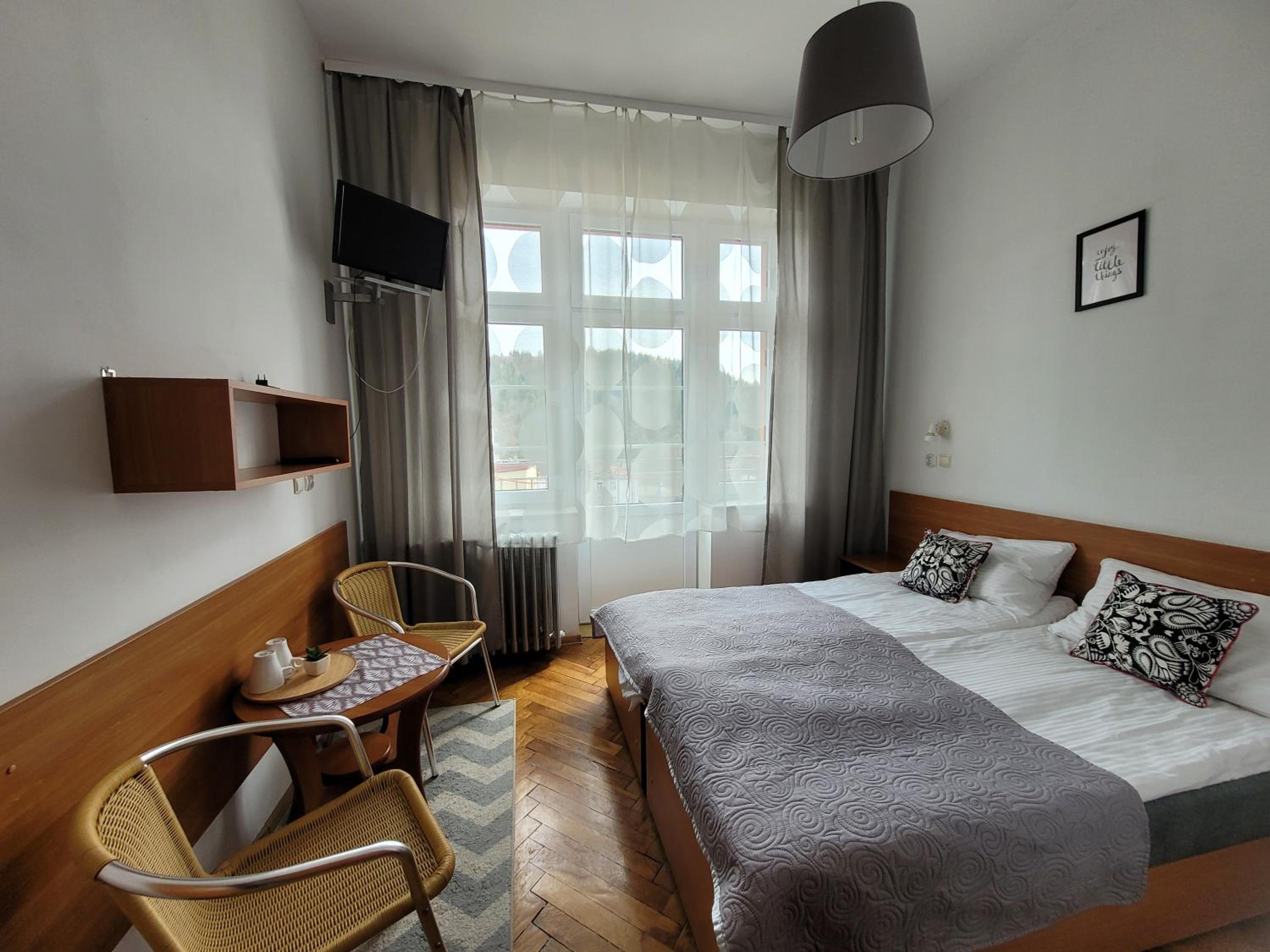 Triple Room with Private Bathroom photo 1
