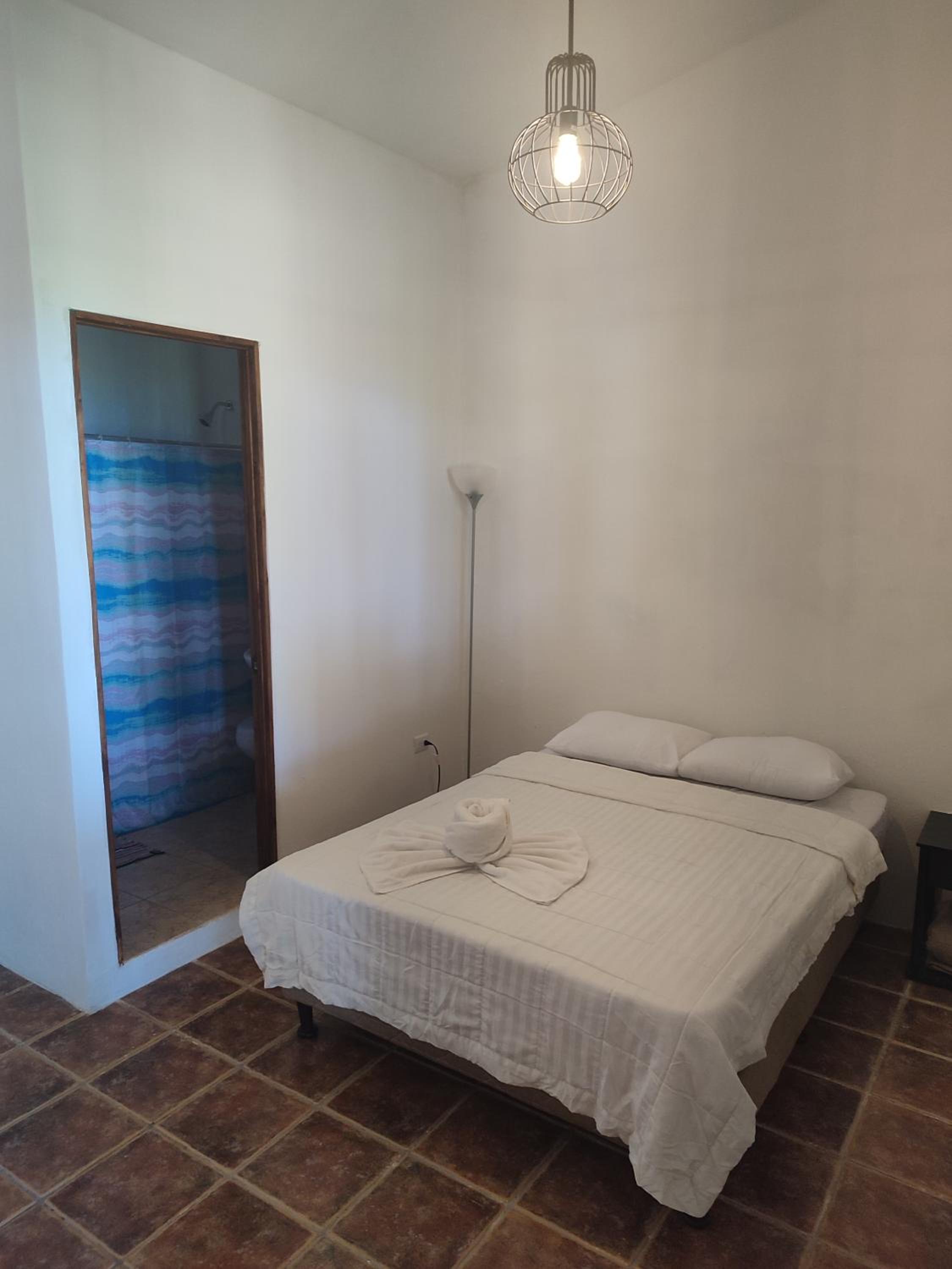 Quadruple Room with Private Bathroom photo 2