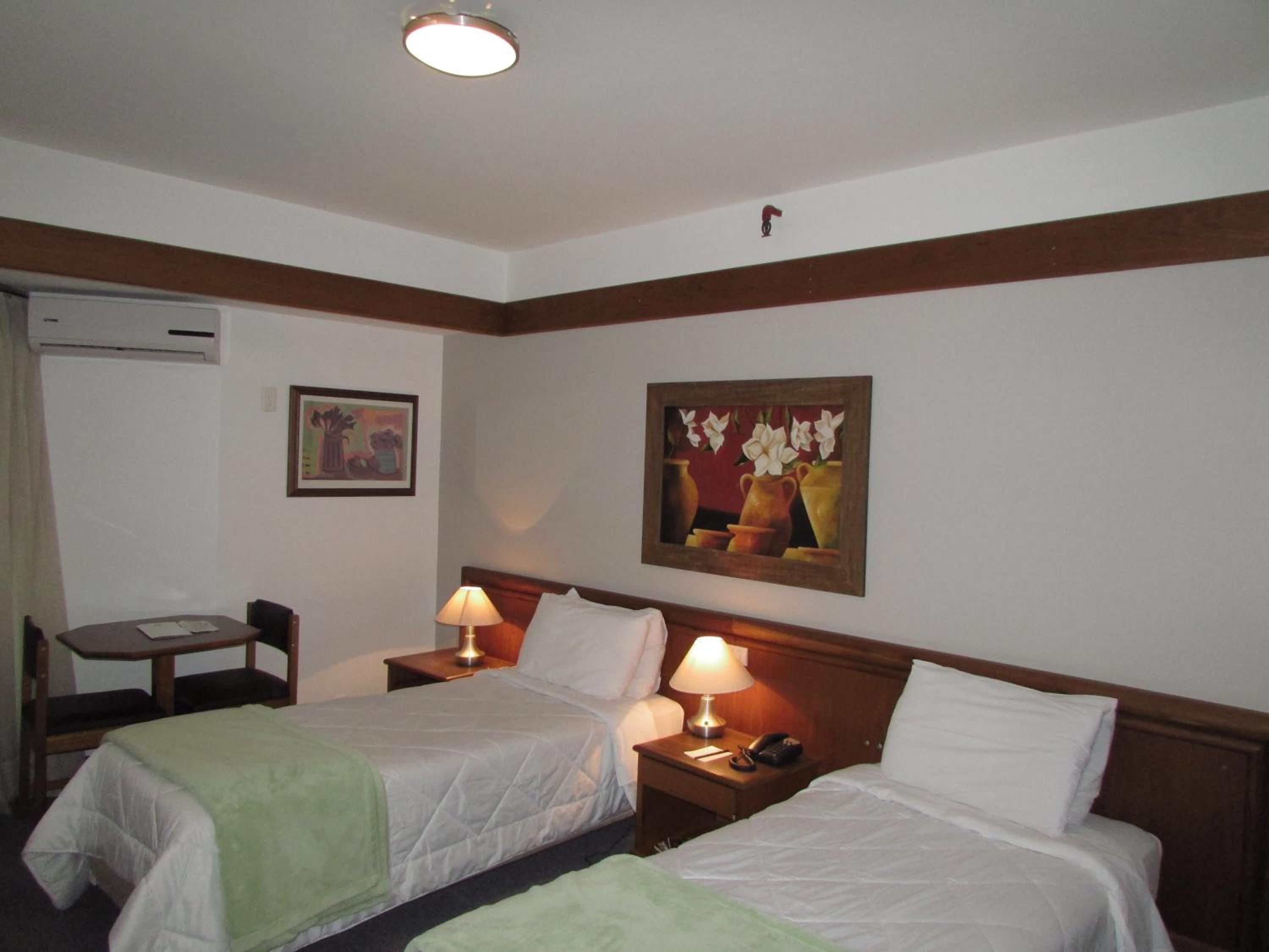 Deluxe Twin Room photo 3