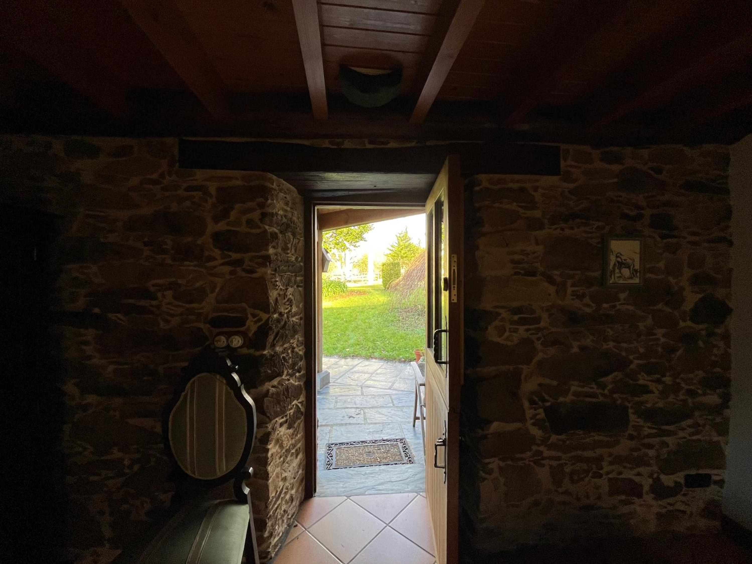 Double Room with Garden View - Photo 10