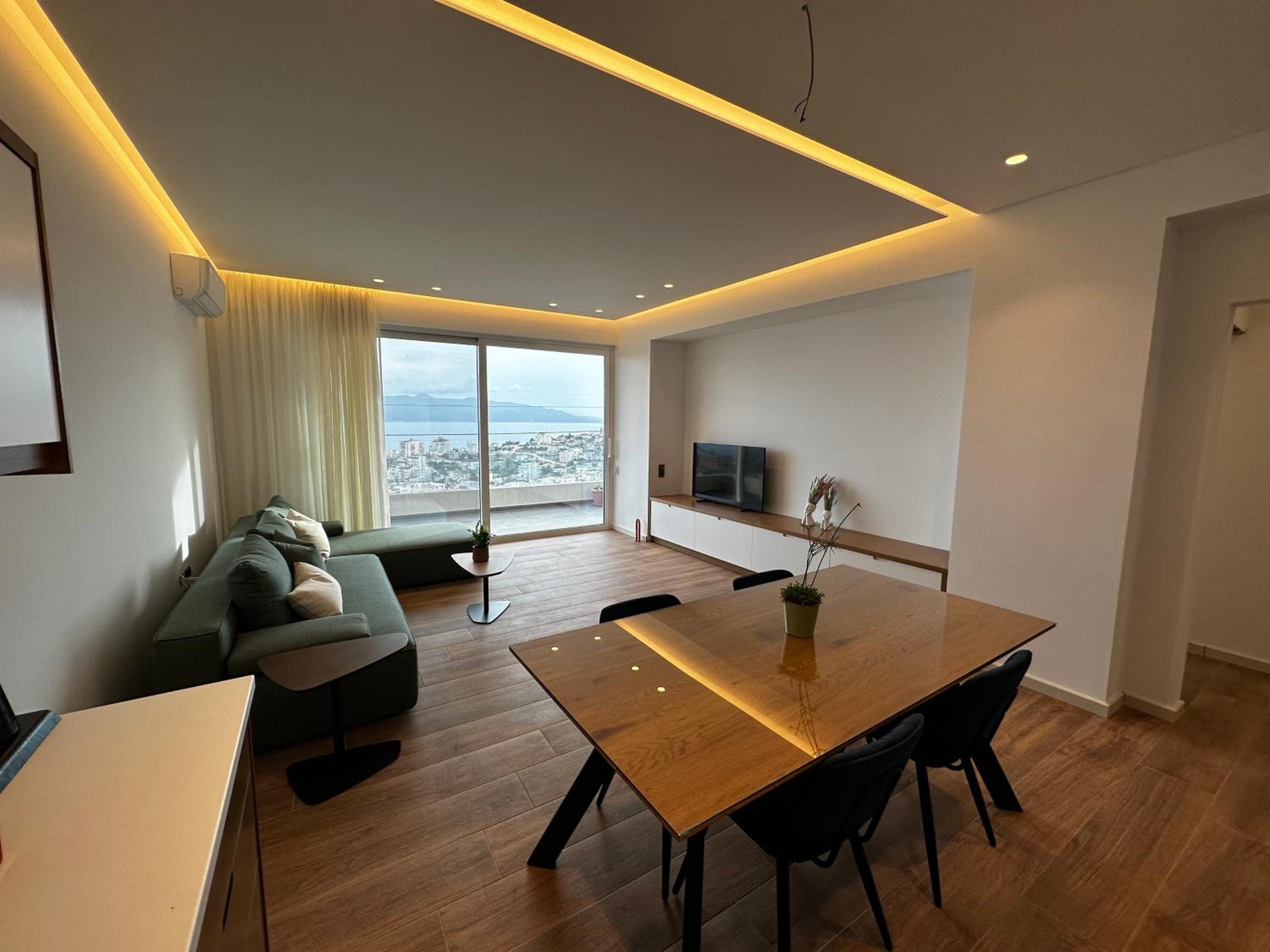 Deluxe Family Suite