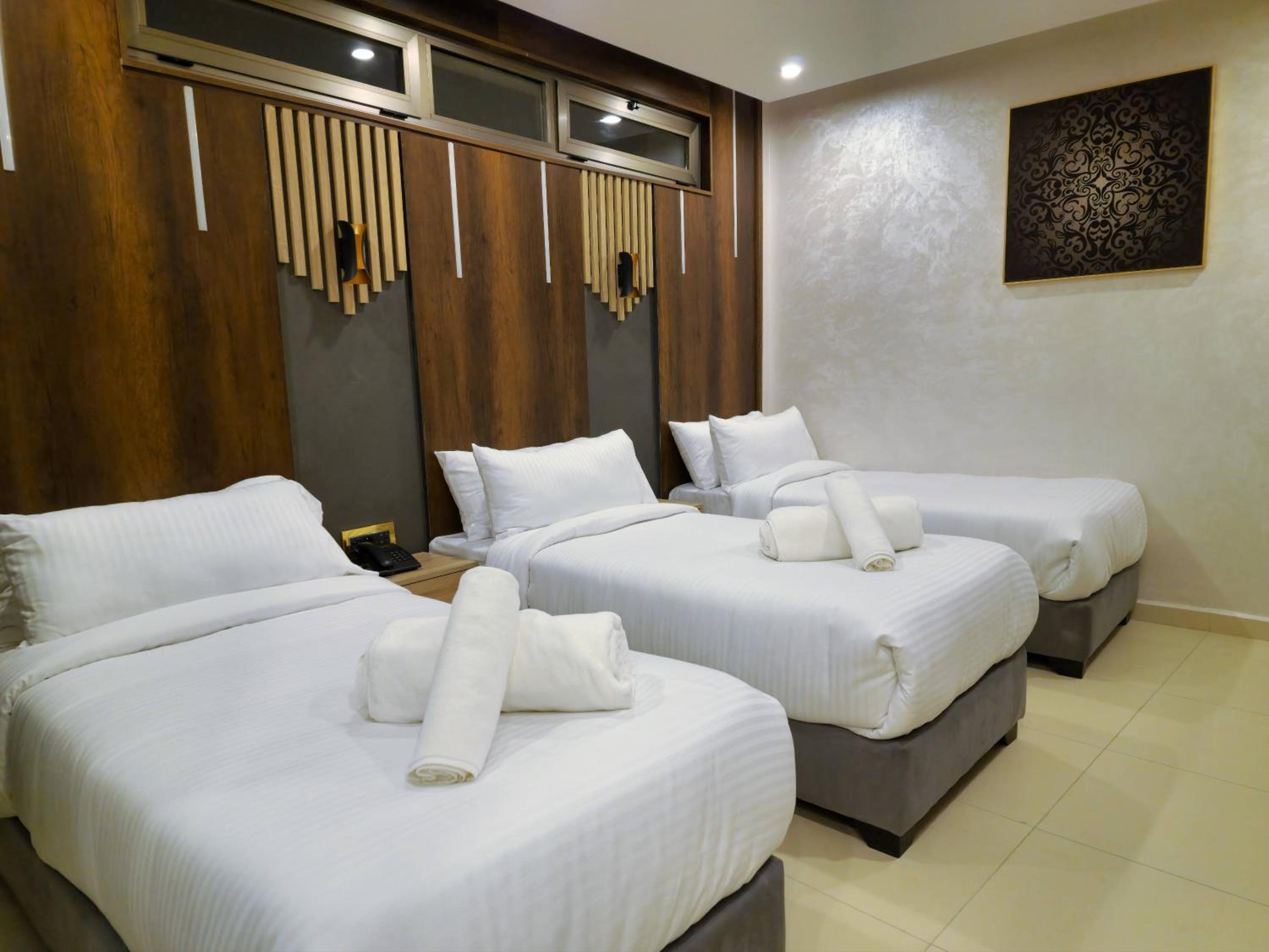 Comfort Triple Room