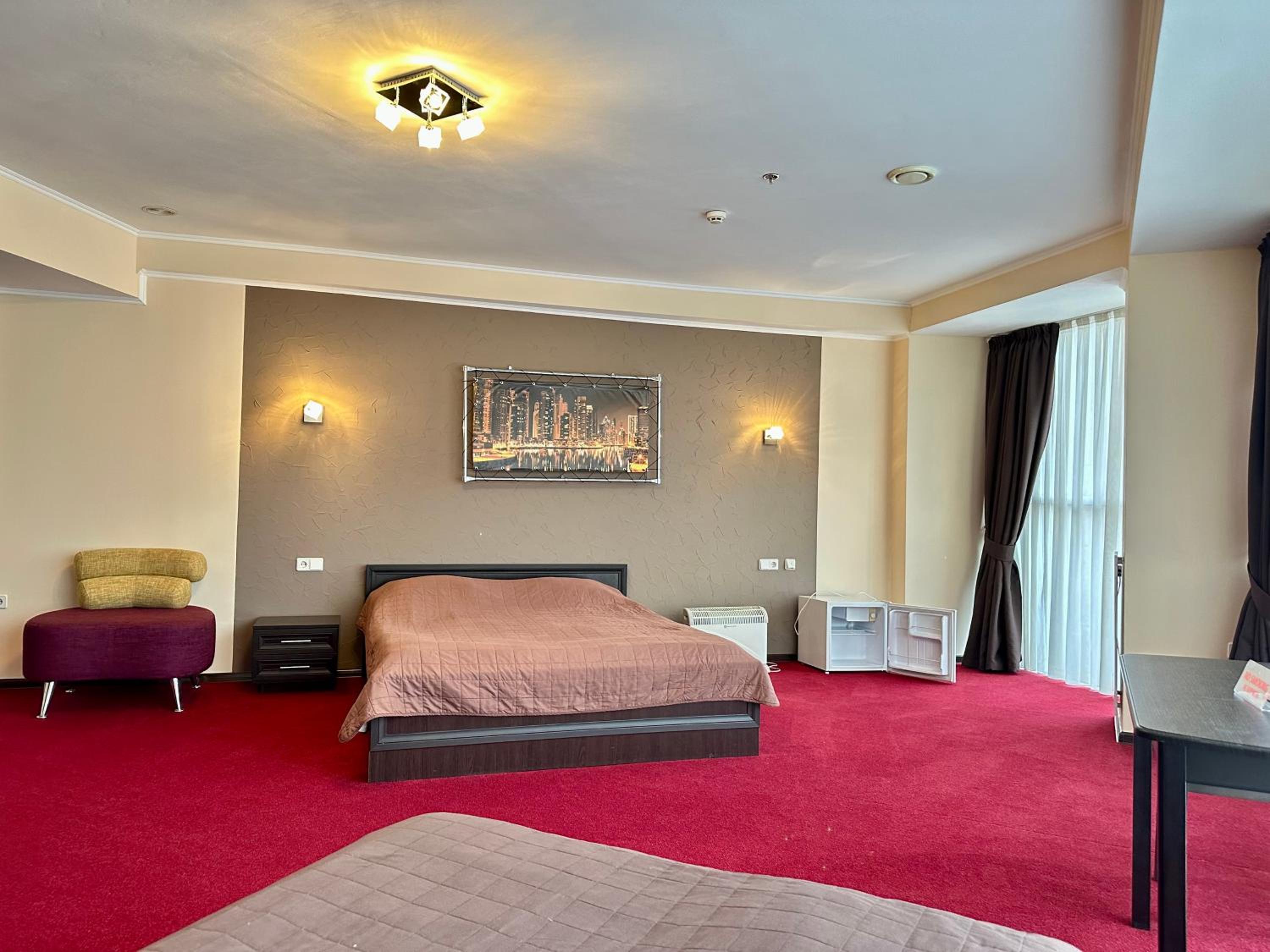 Standard Twin Room photo 2
