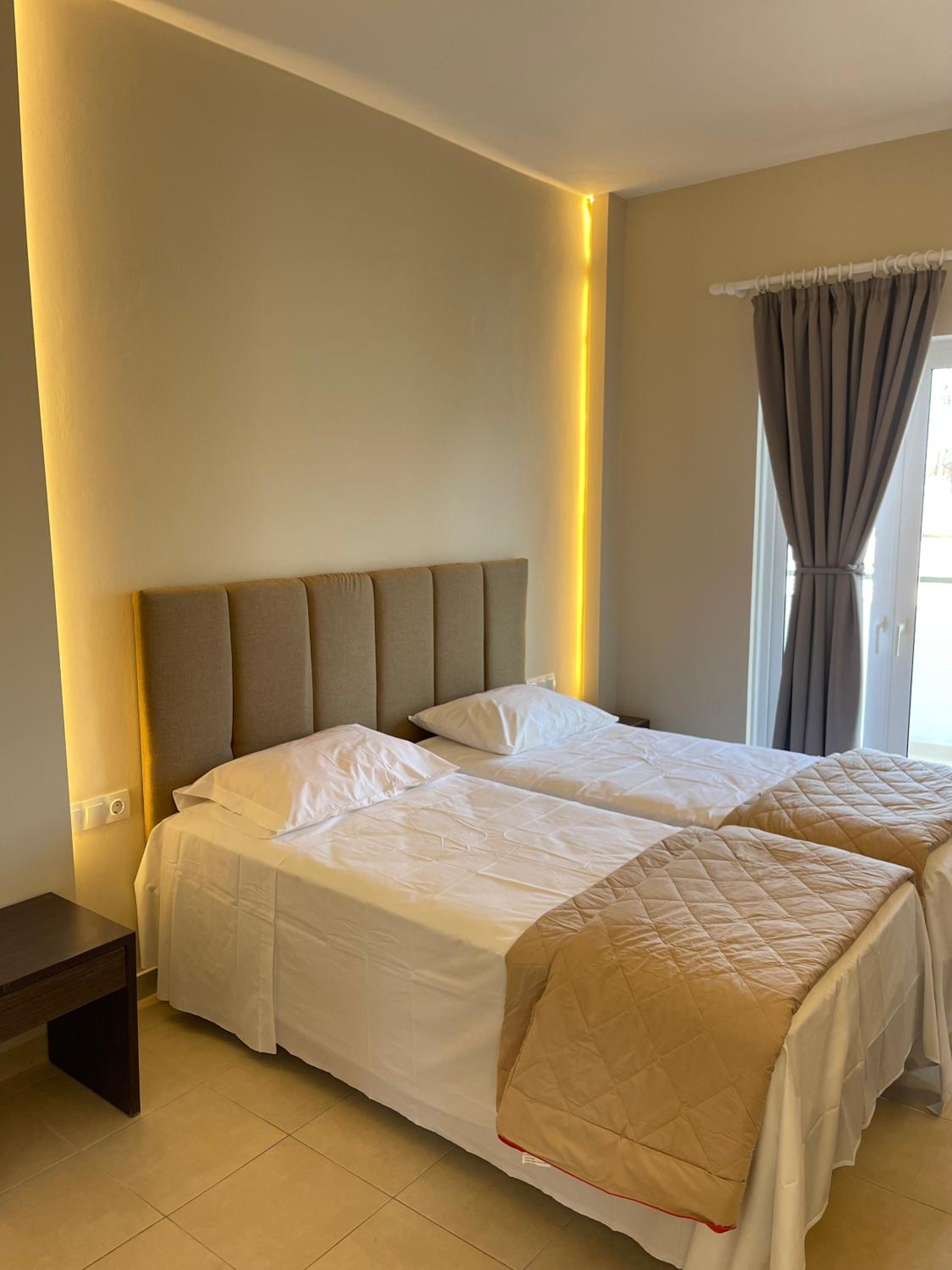 Two-Bedroom Apartment (5 Adults) - Photo 1