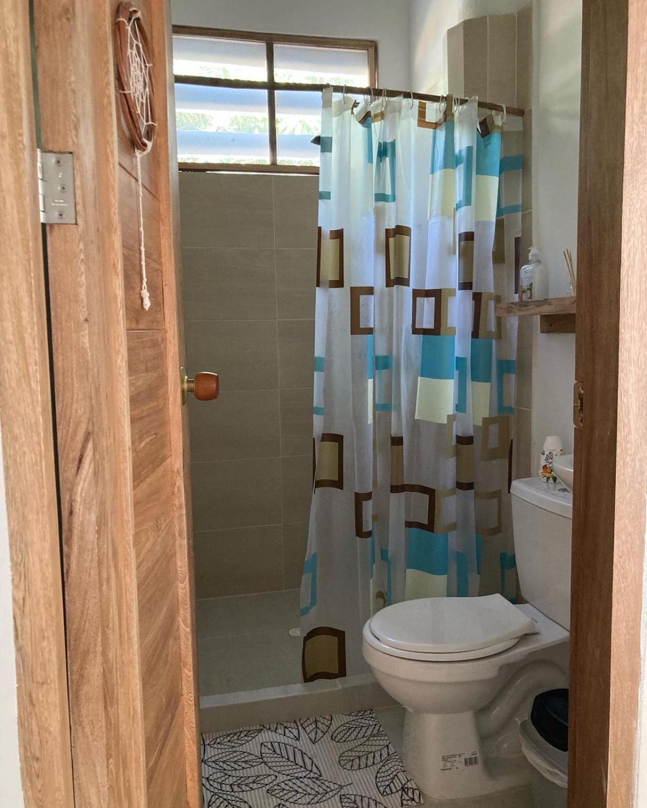 Quadruple Room With Private Bathroom photo 2