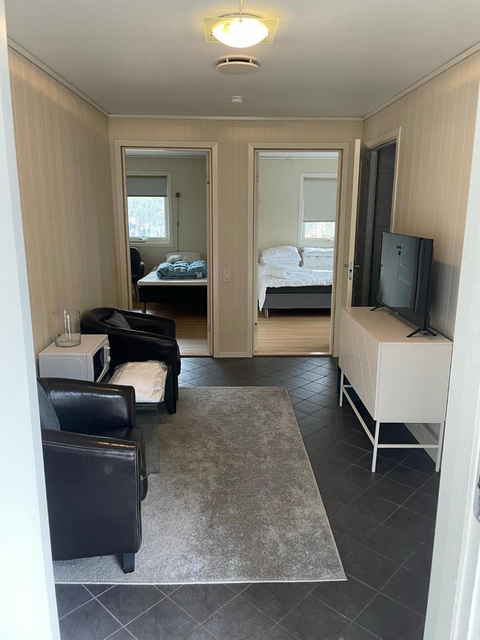 Two-Bedroom Apartment - Photo 11